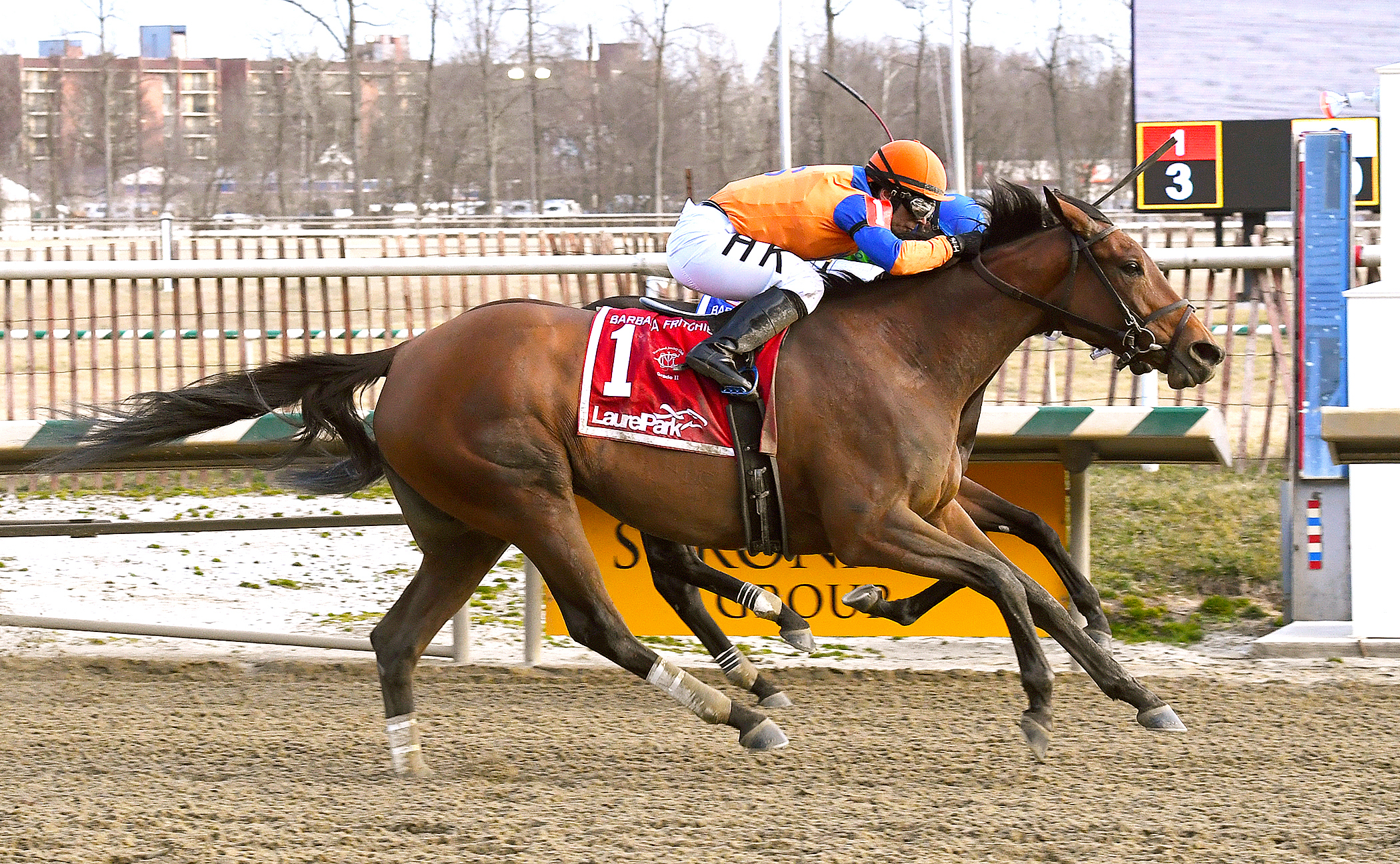 High Ridge Road wins the Barbara Fritchie