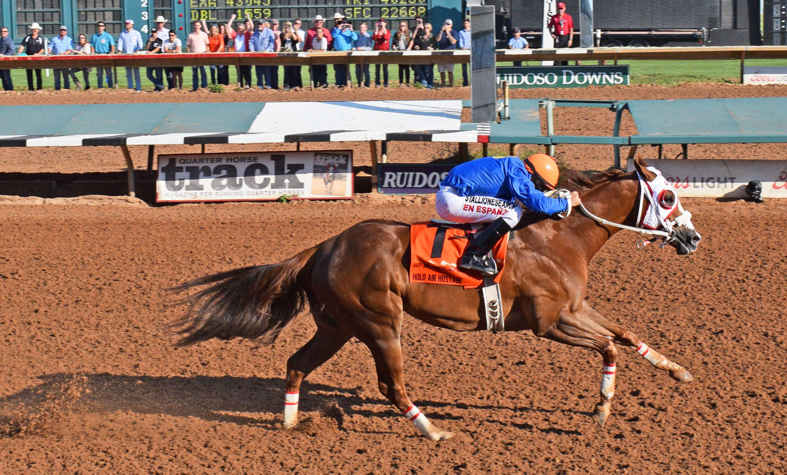Hold Air Hostage wins the 2017 All American Derby