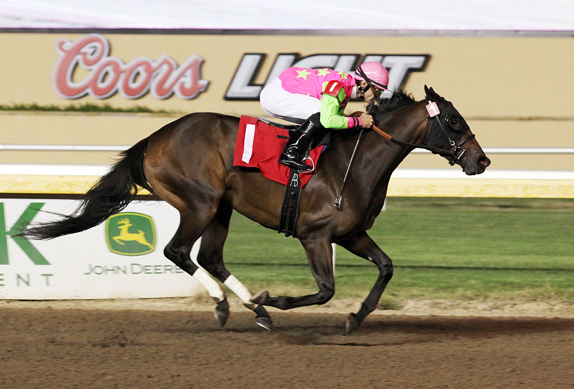 Honey's Ryan wins a maiden