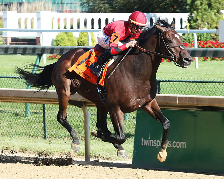 Honorable Duty wins the 2017 Lukas Classic