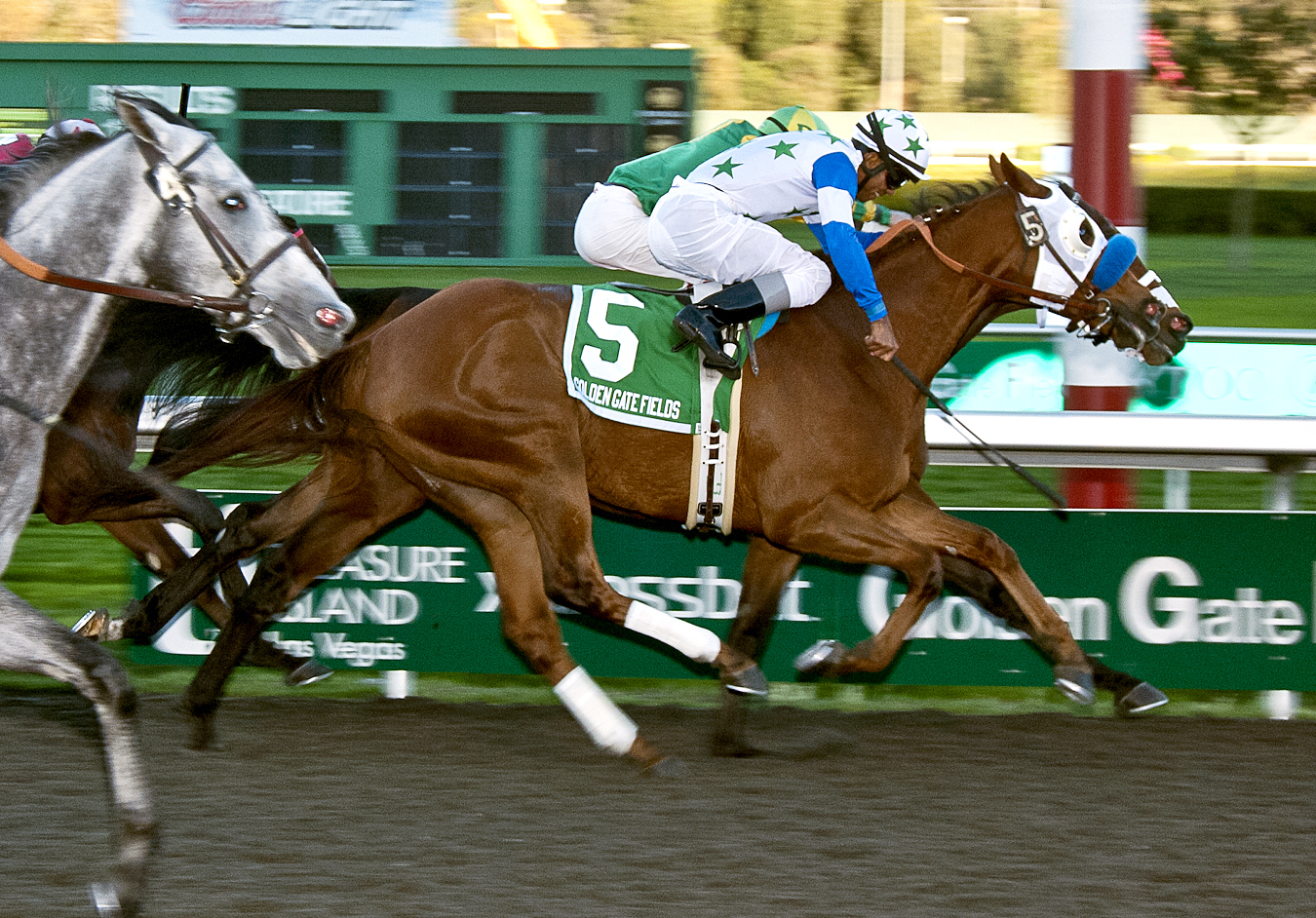 Hudson Landing wins the 2012 All American