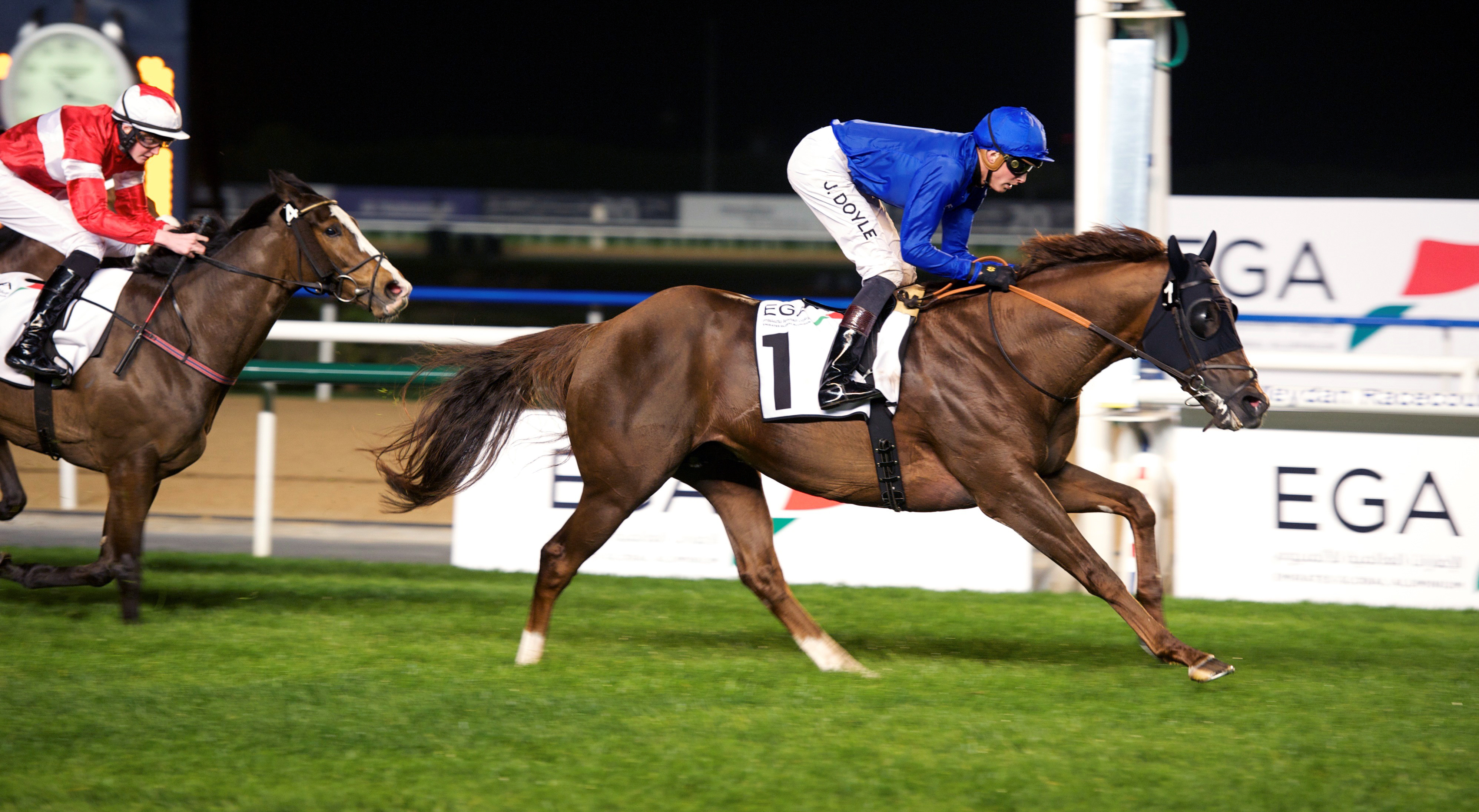 Hunter’s Light wins the Potlines Trophy Handicap