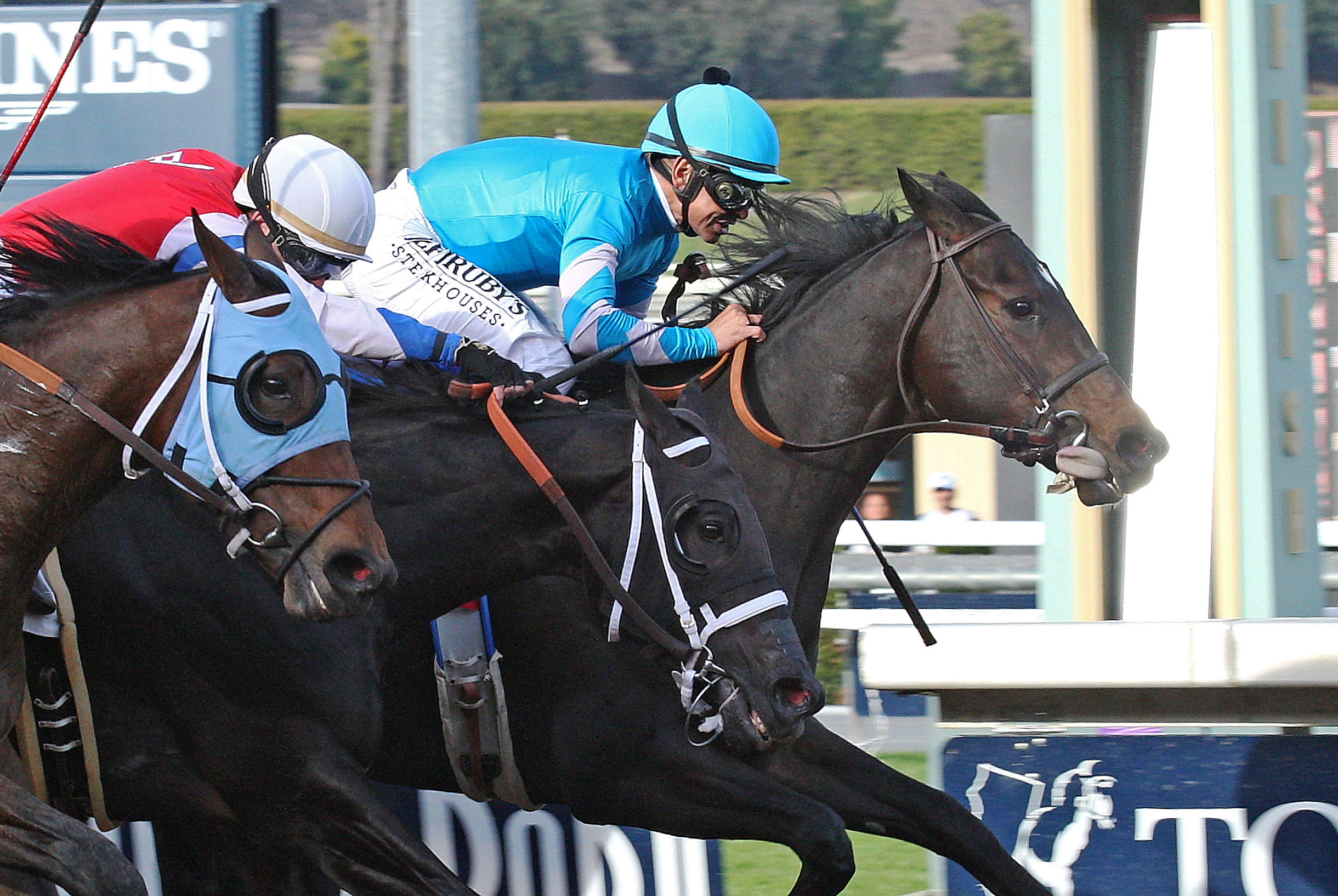 I Will Score wins an allowance optional claiming race