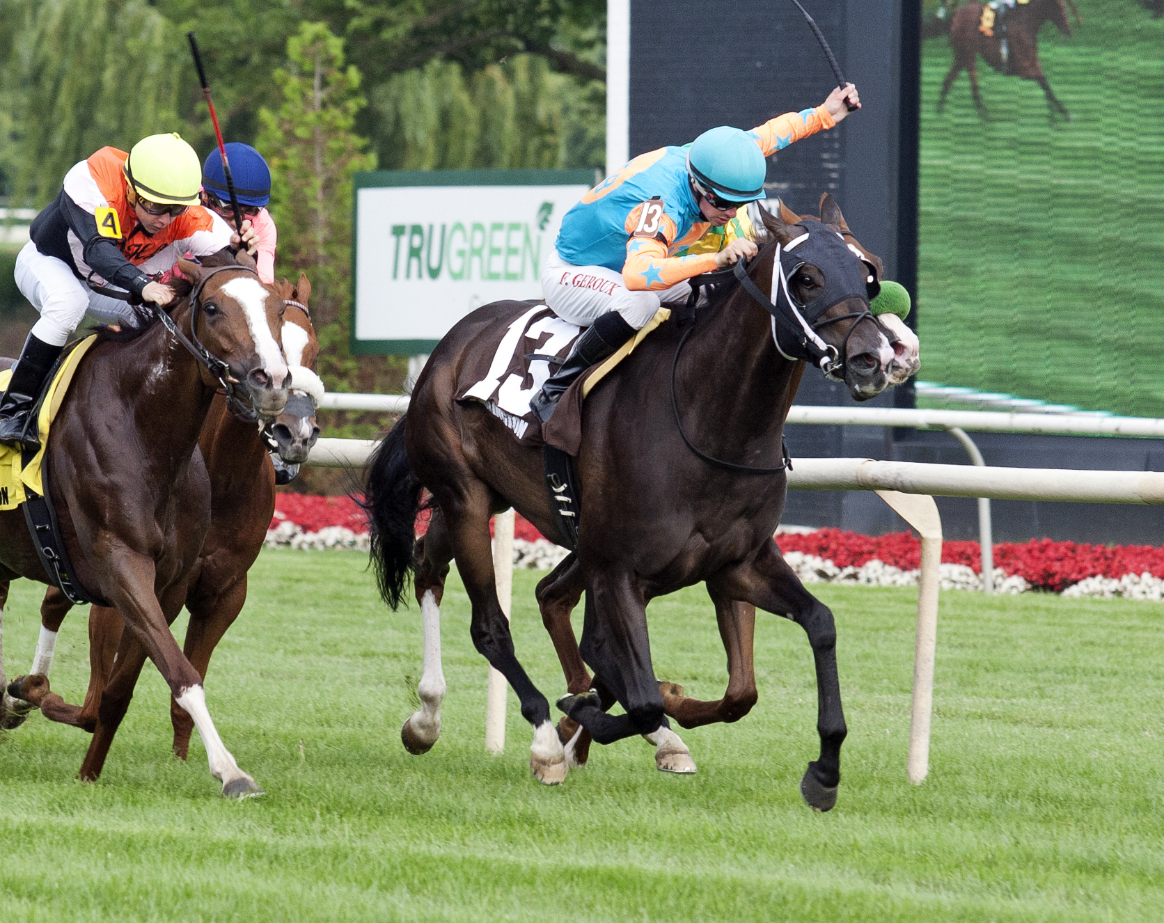 I'm Already Sexy wins the Modesty Handicap
