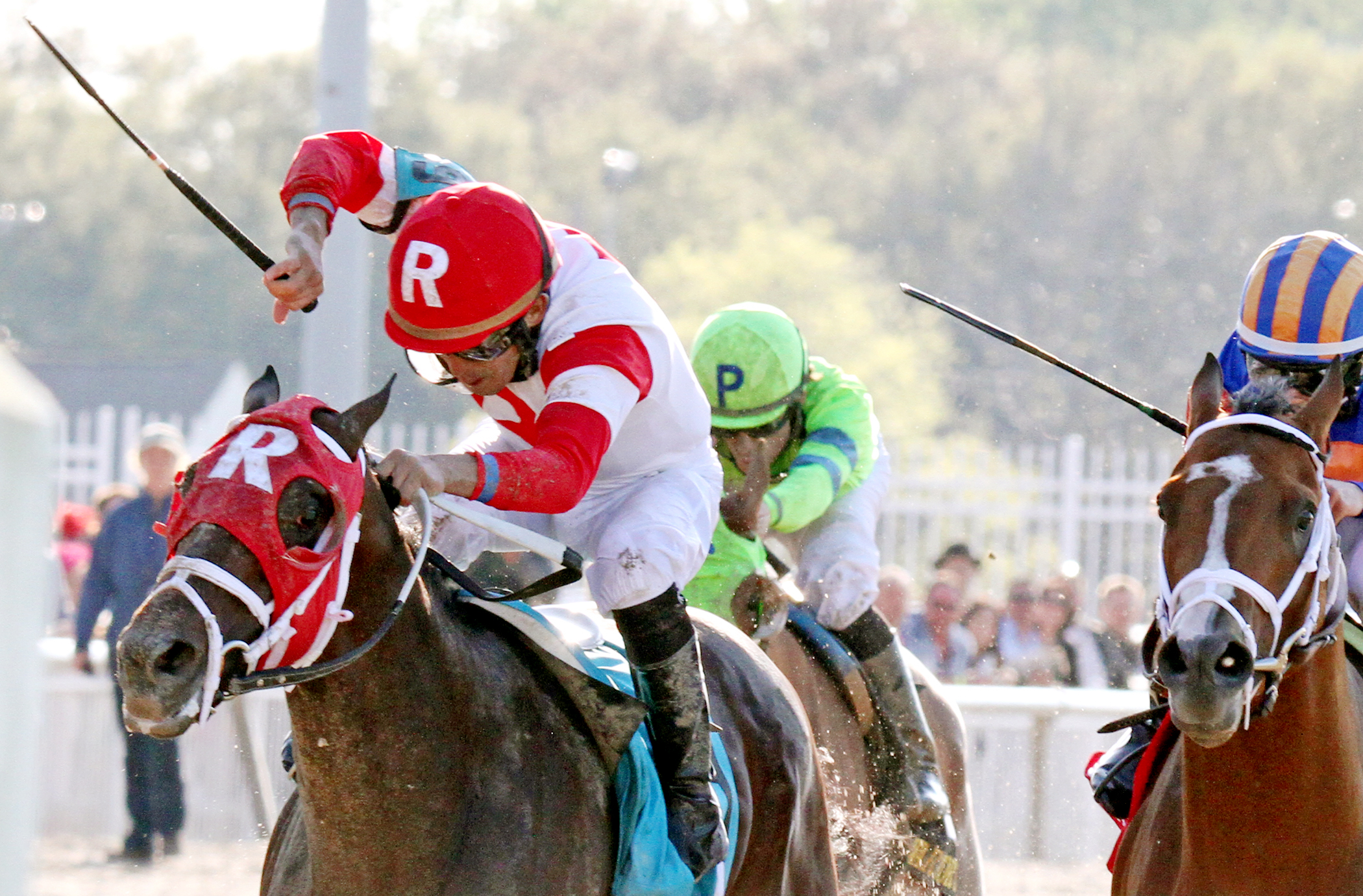 International Star wins the Louisiana Derby