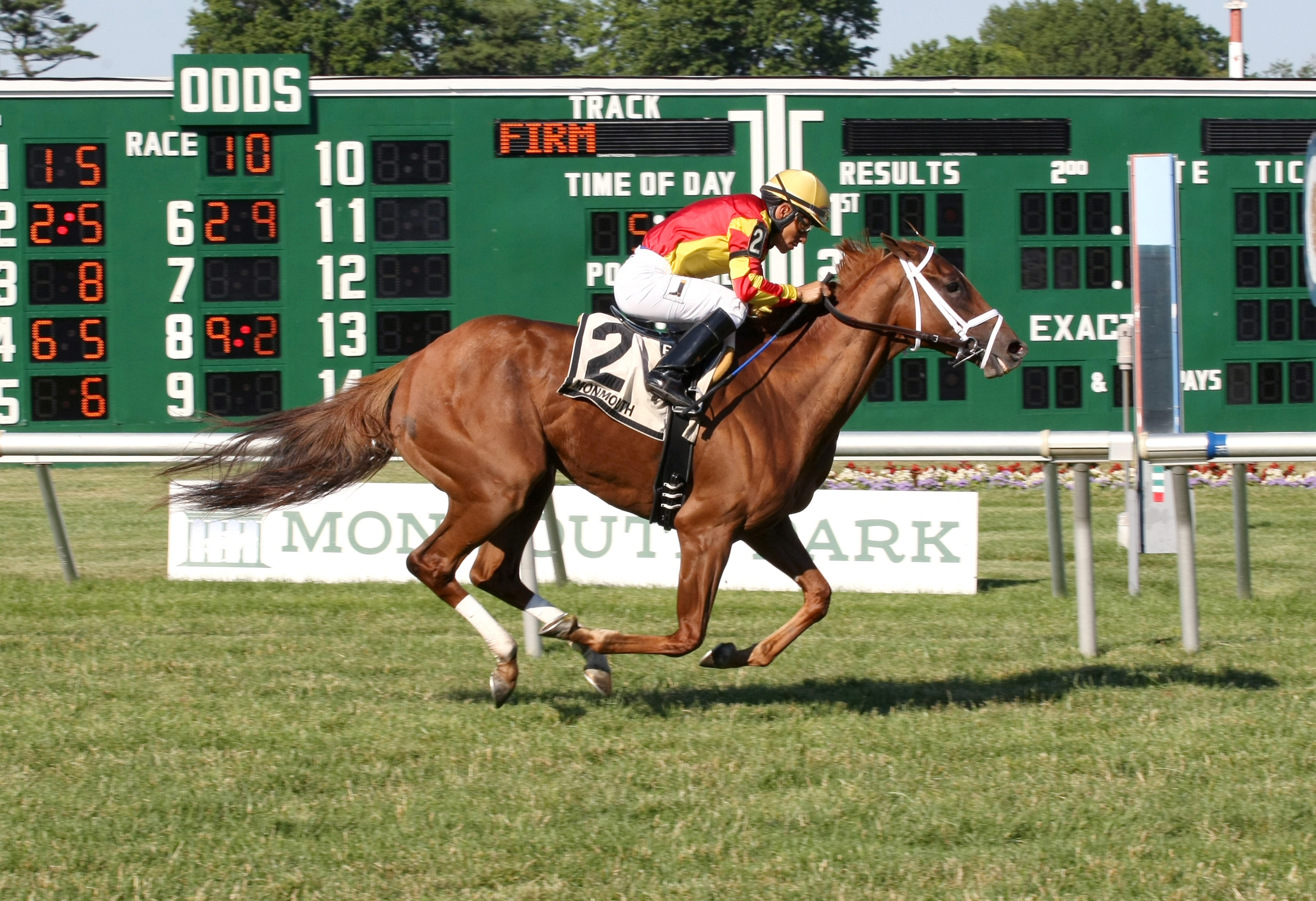 Isabella Sings wins the Eatontown Stakes