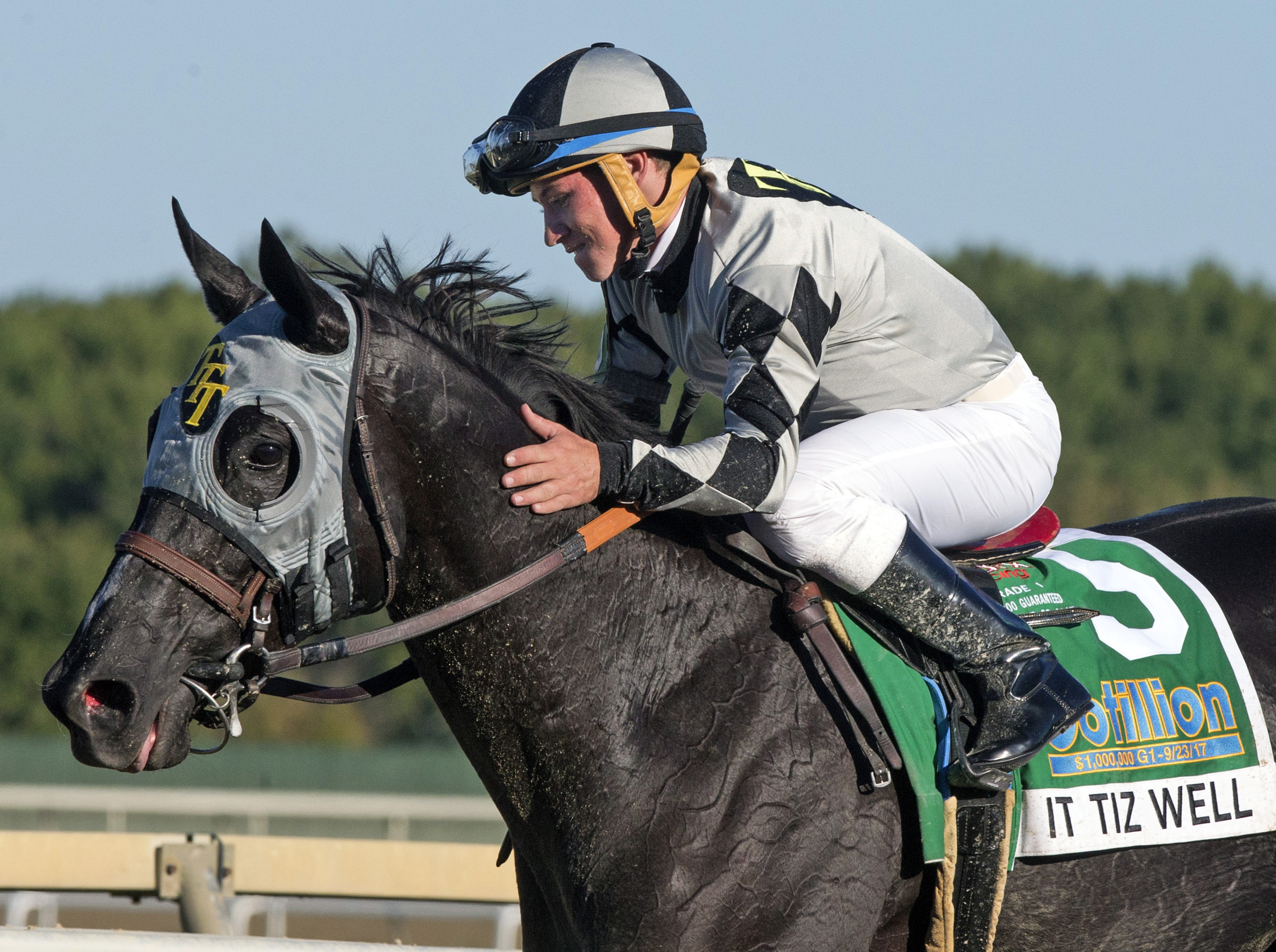 Drayden Van Dyke and It Tiz Well after the 2017 Cotillion