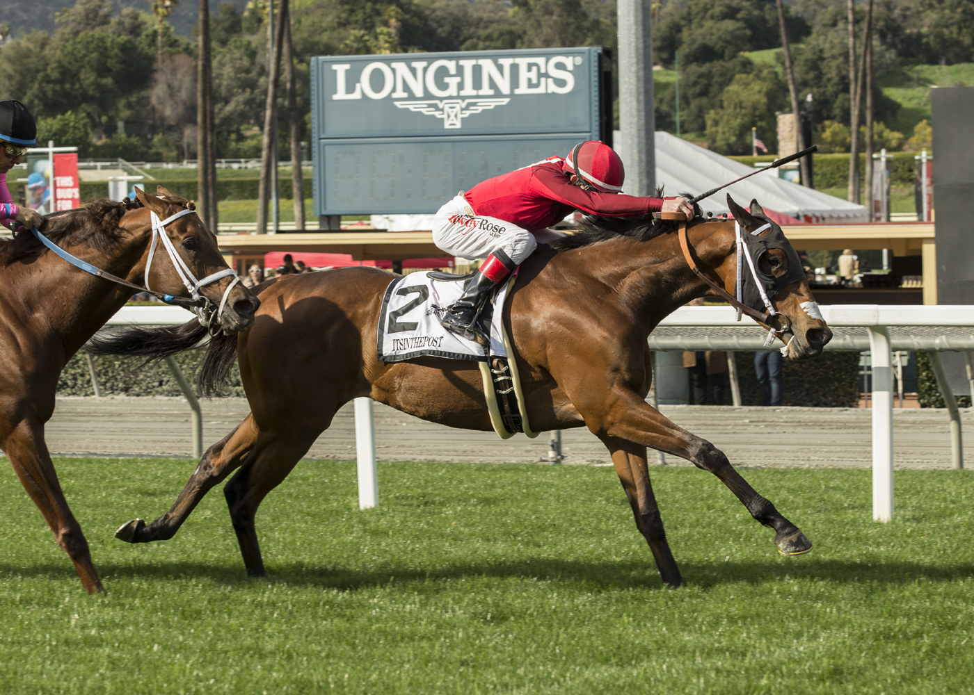 Itsinthepost wins 2018 San Luis Rey Stakes