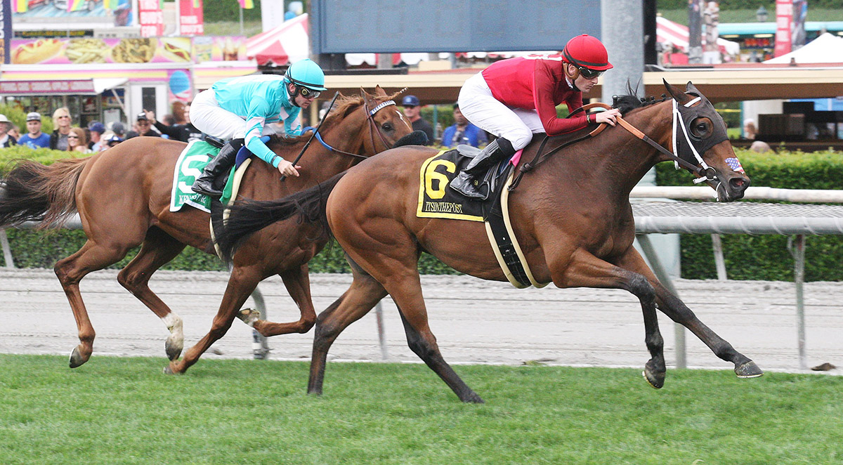 Itsinthepost wins the 2018 Charles Whittingham