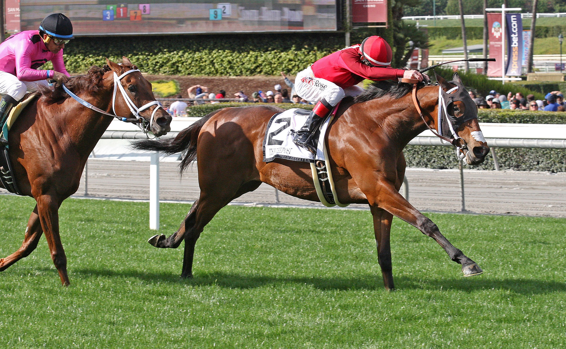 Itsinthepost wins the 2018 San Luis Rey