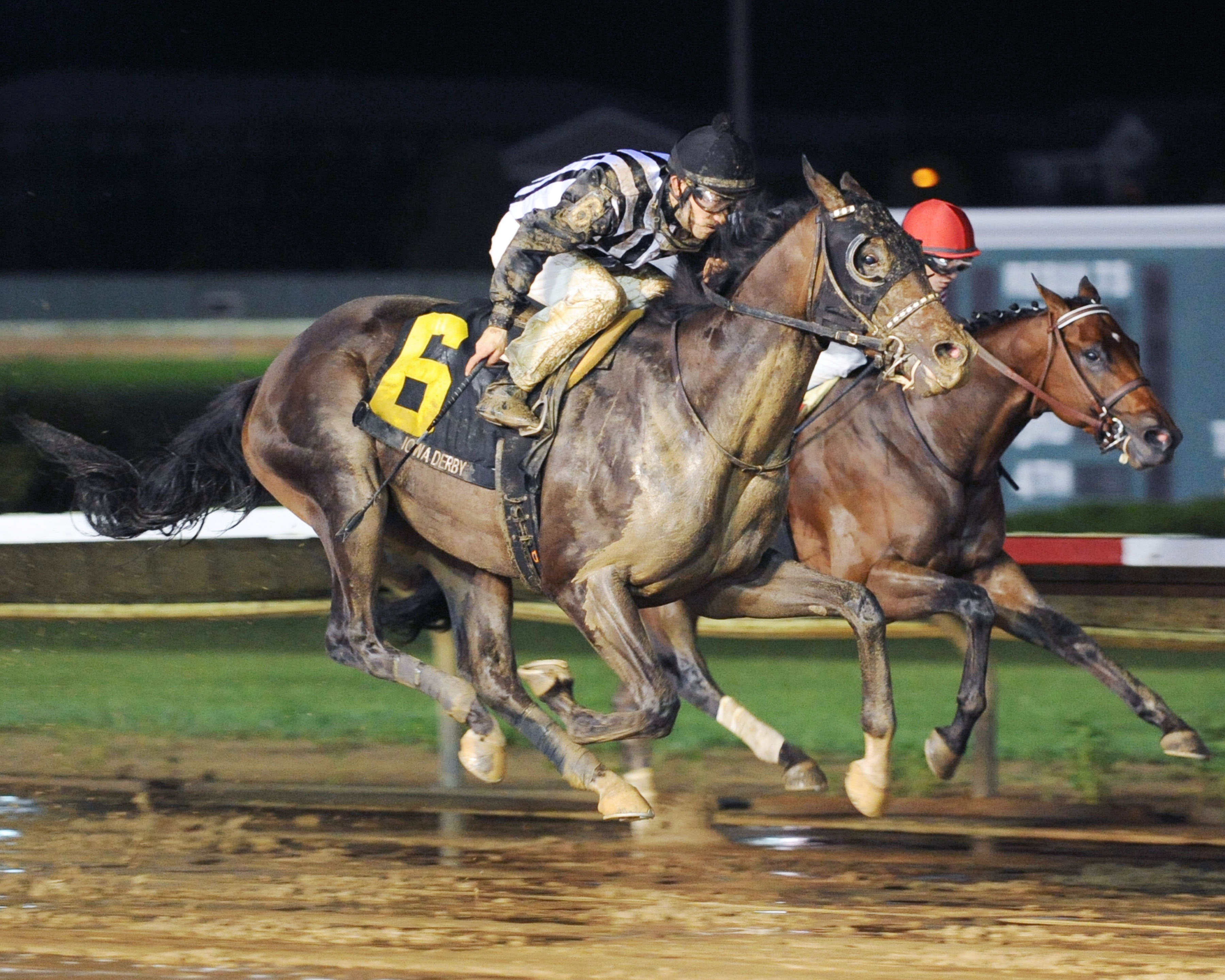 Jessica's Star wins the 2014 Iowa Derby