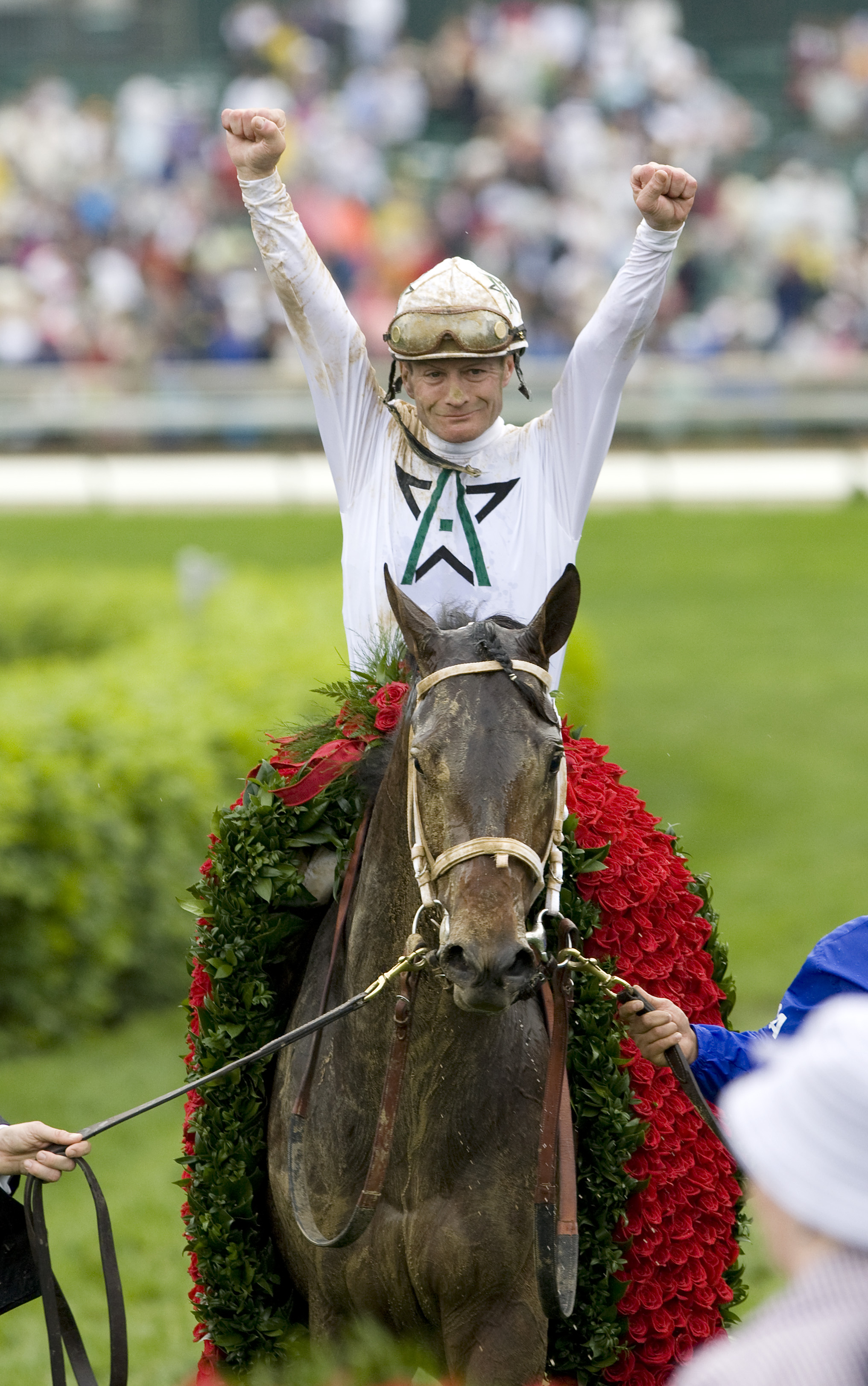 Calvin Borel and Super Saver wins the 2010 Kentucky Derby