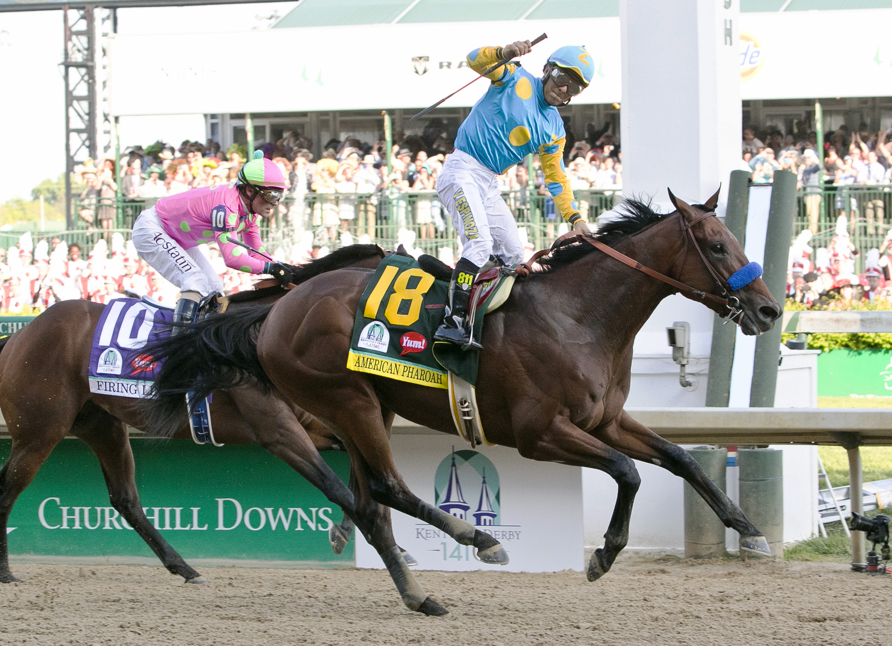 American Pharoah wins the Kentucky Derby