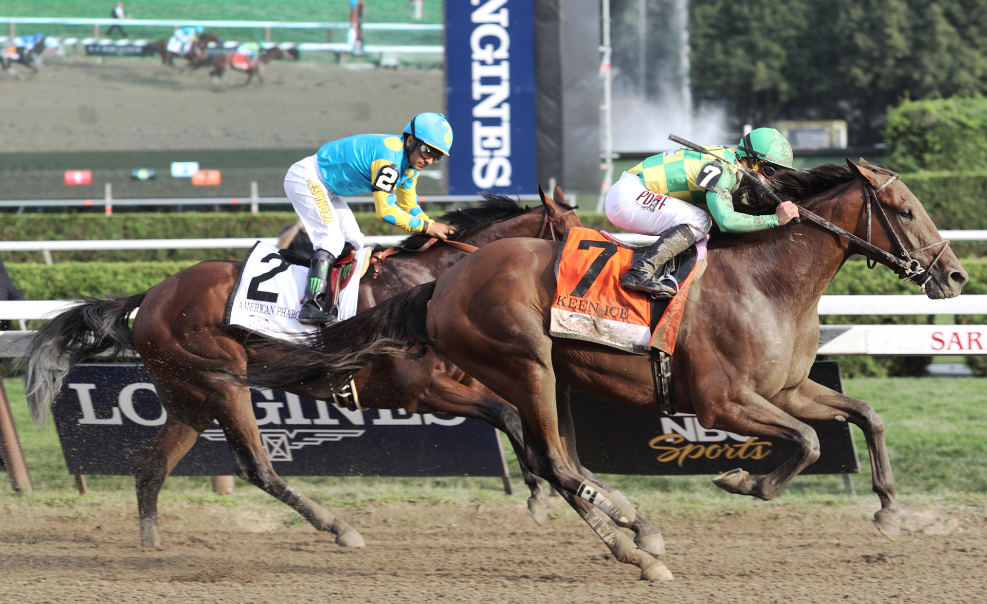 Keen Ice wins the Travers