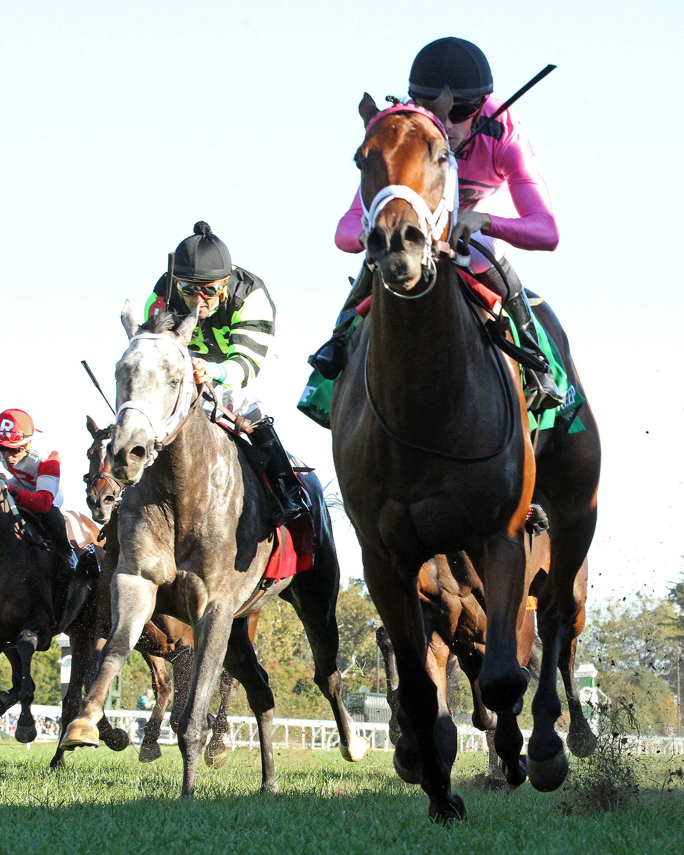 Keep Quiet wins the Bourbon Stakes