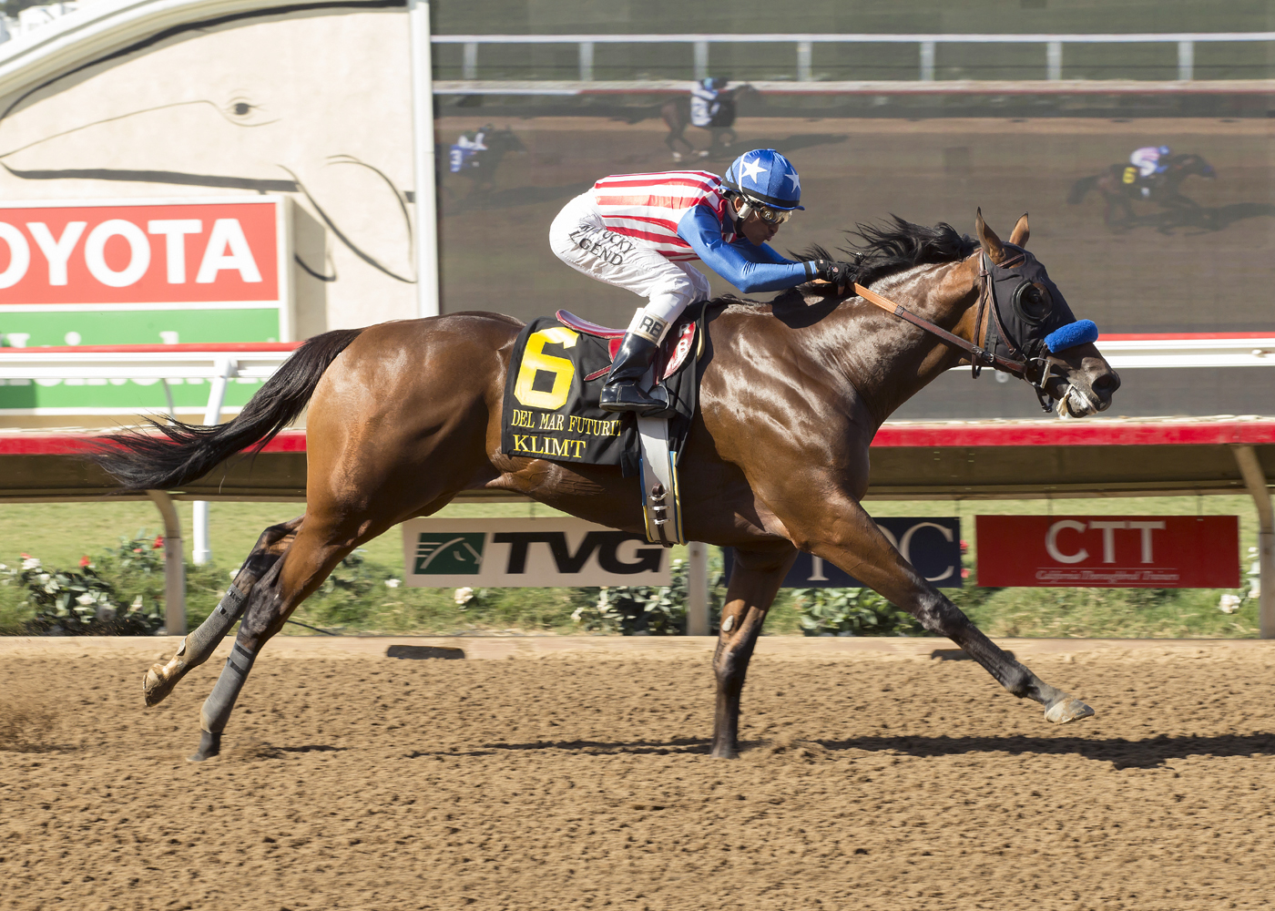 Klimt wins the 2016 Del Mar Futurity