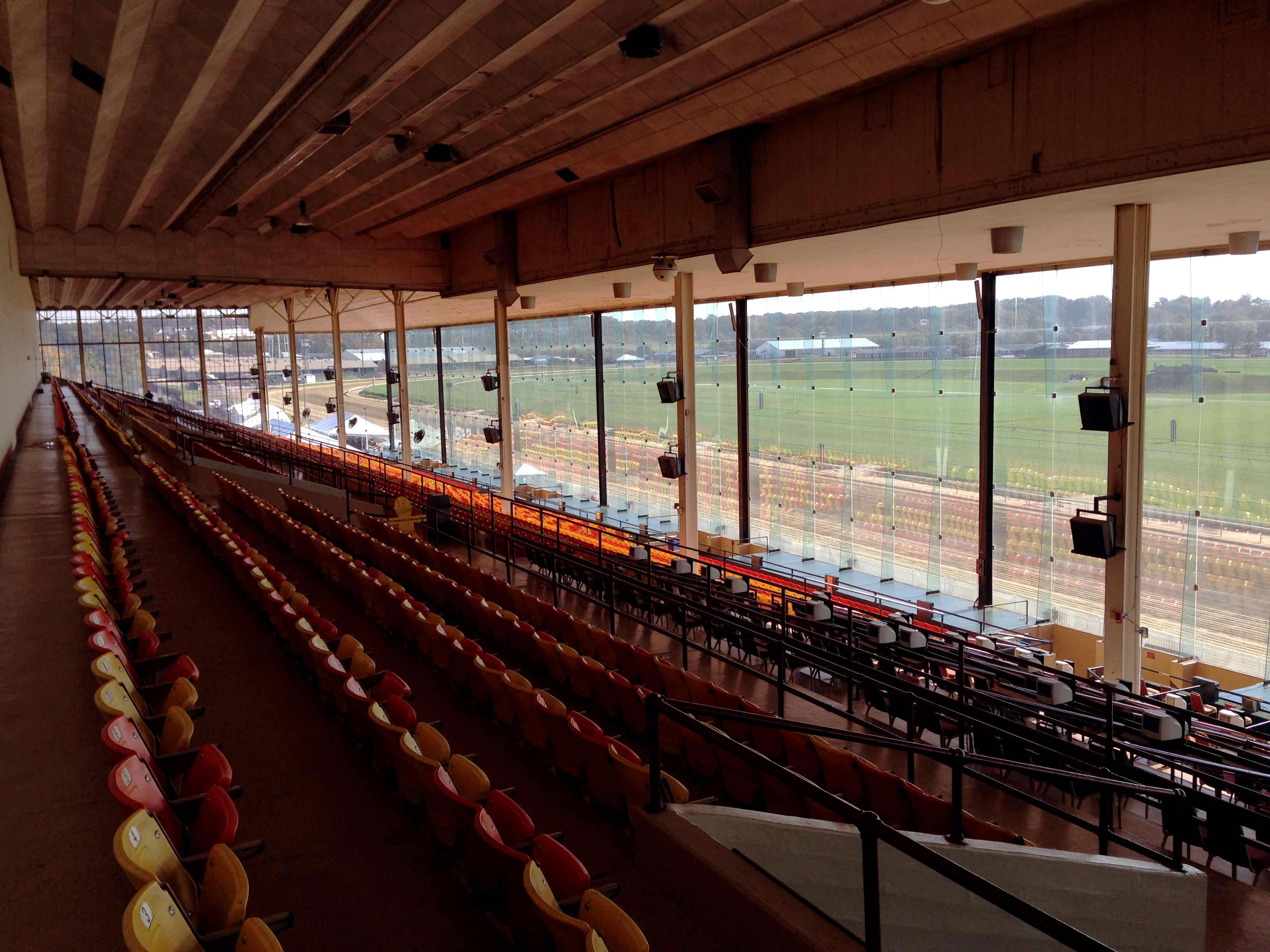Laurel Park box