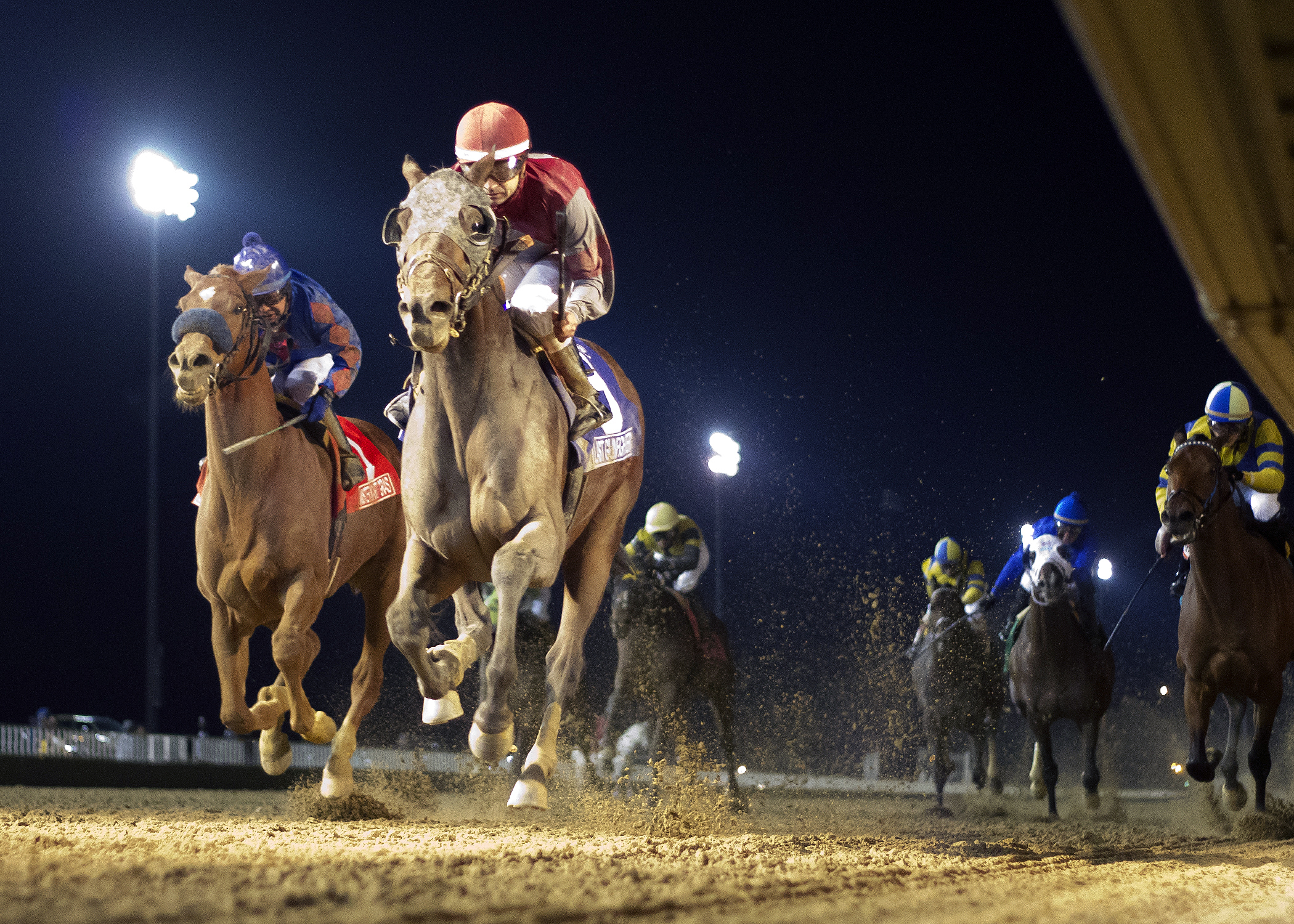 Last Gunfighter wins the Hawthorne Gold Cup