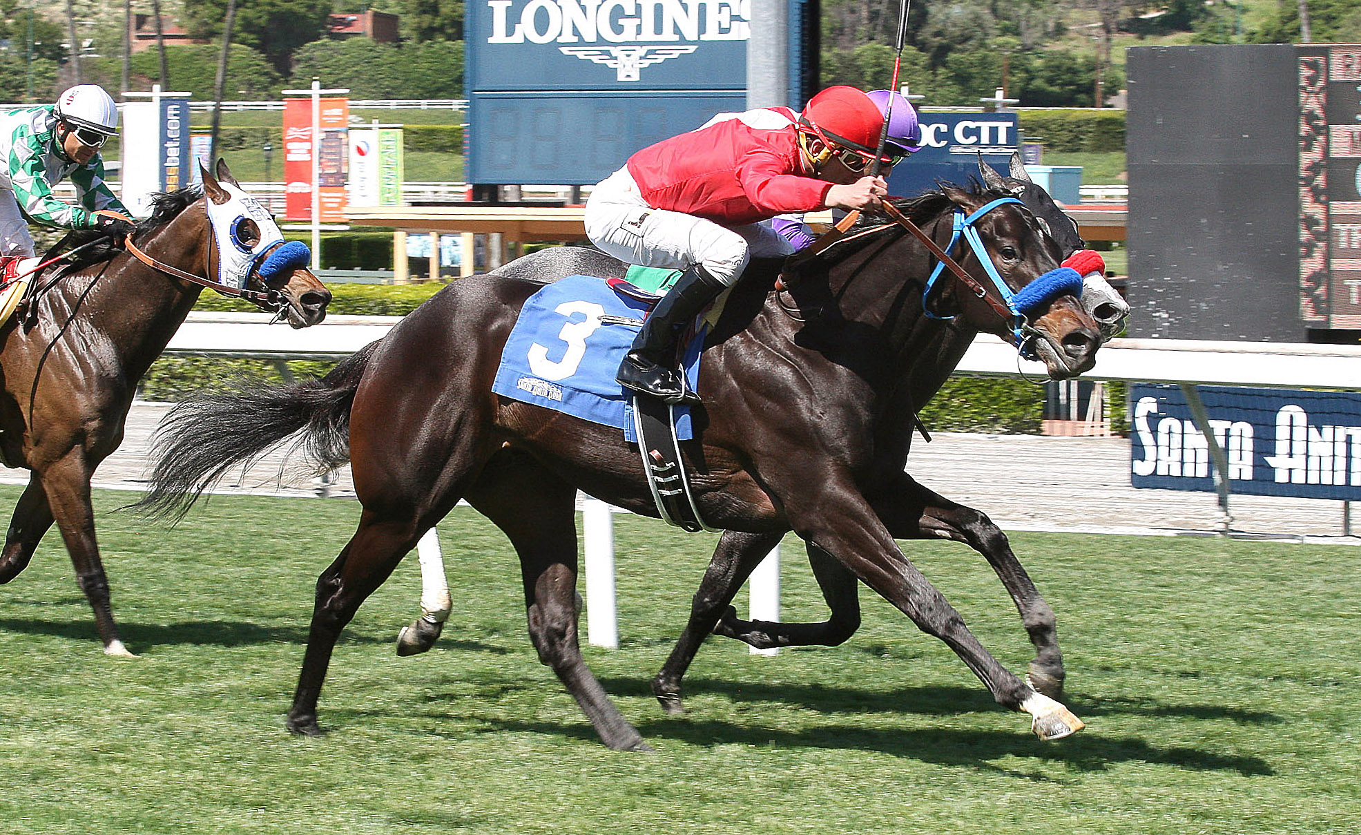 Law Abidin Citizen wins a March 24, 2017 allowance race
