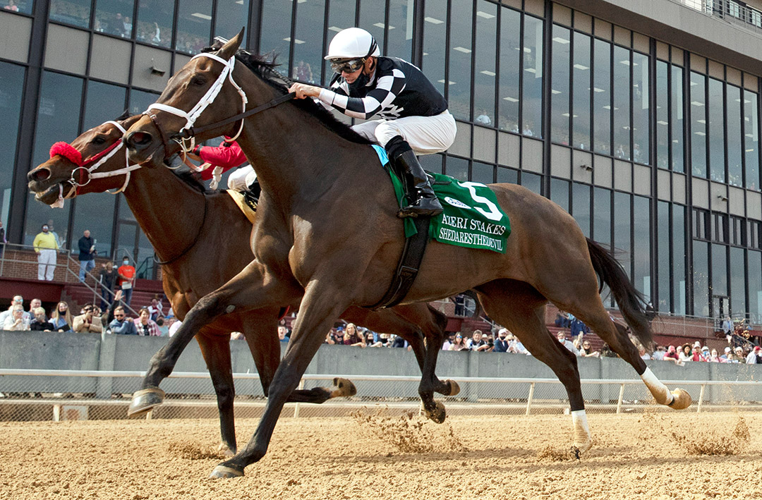 Shedaresthedevil (right) beats Letruska to win the 2021 Azeri Stakes at Oaklawn Park