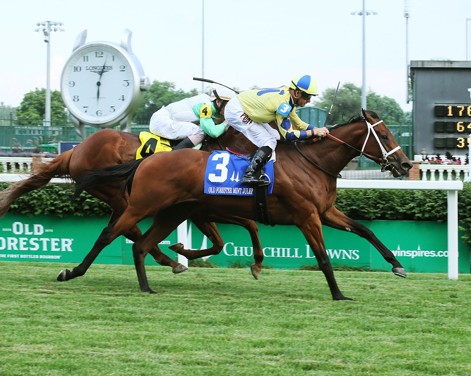 Lovely Bernadette wins the Mint Julep
