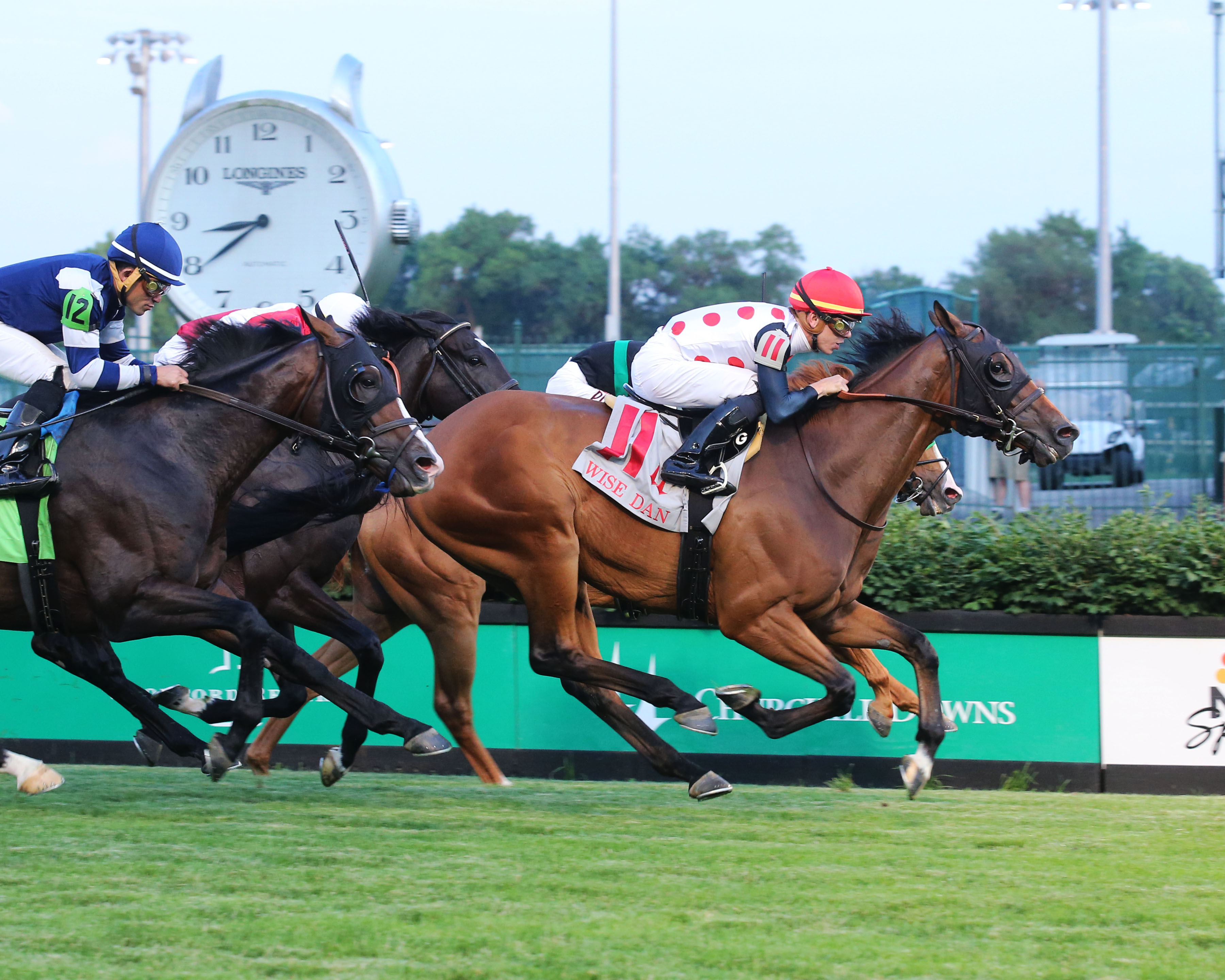 March to the Arch wins the 2019 Wise Dan Stakes