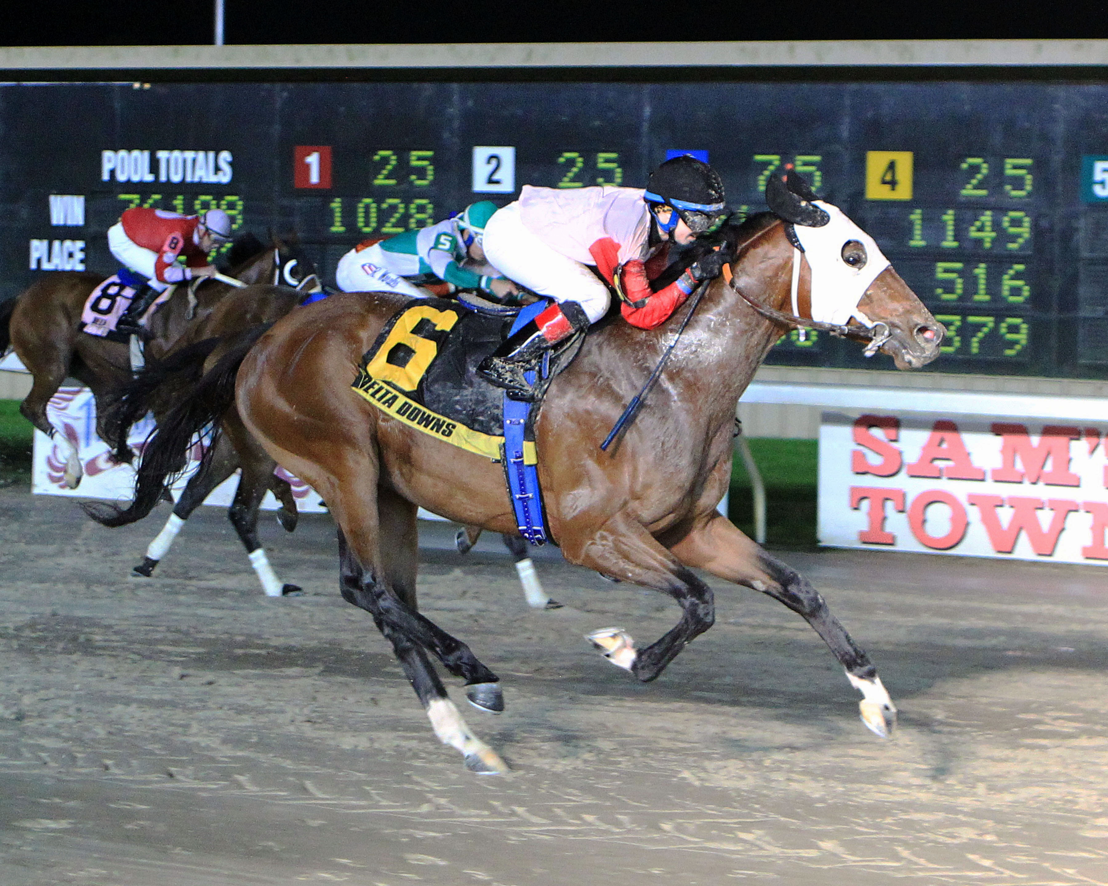 Mageez wins the B-Connected Stakes