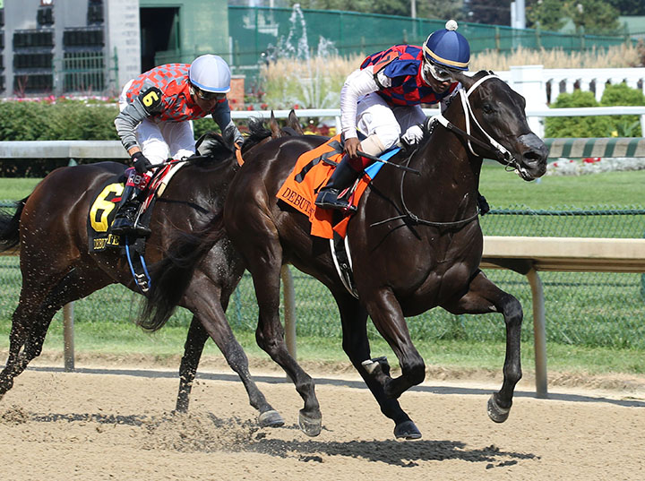 Magic Dance wins the 2019 Debutante at Churchill Downs