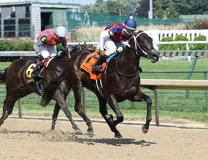 Magic Dance wins the 2019 Debutante at Churchill Downs