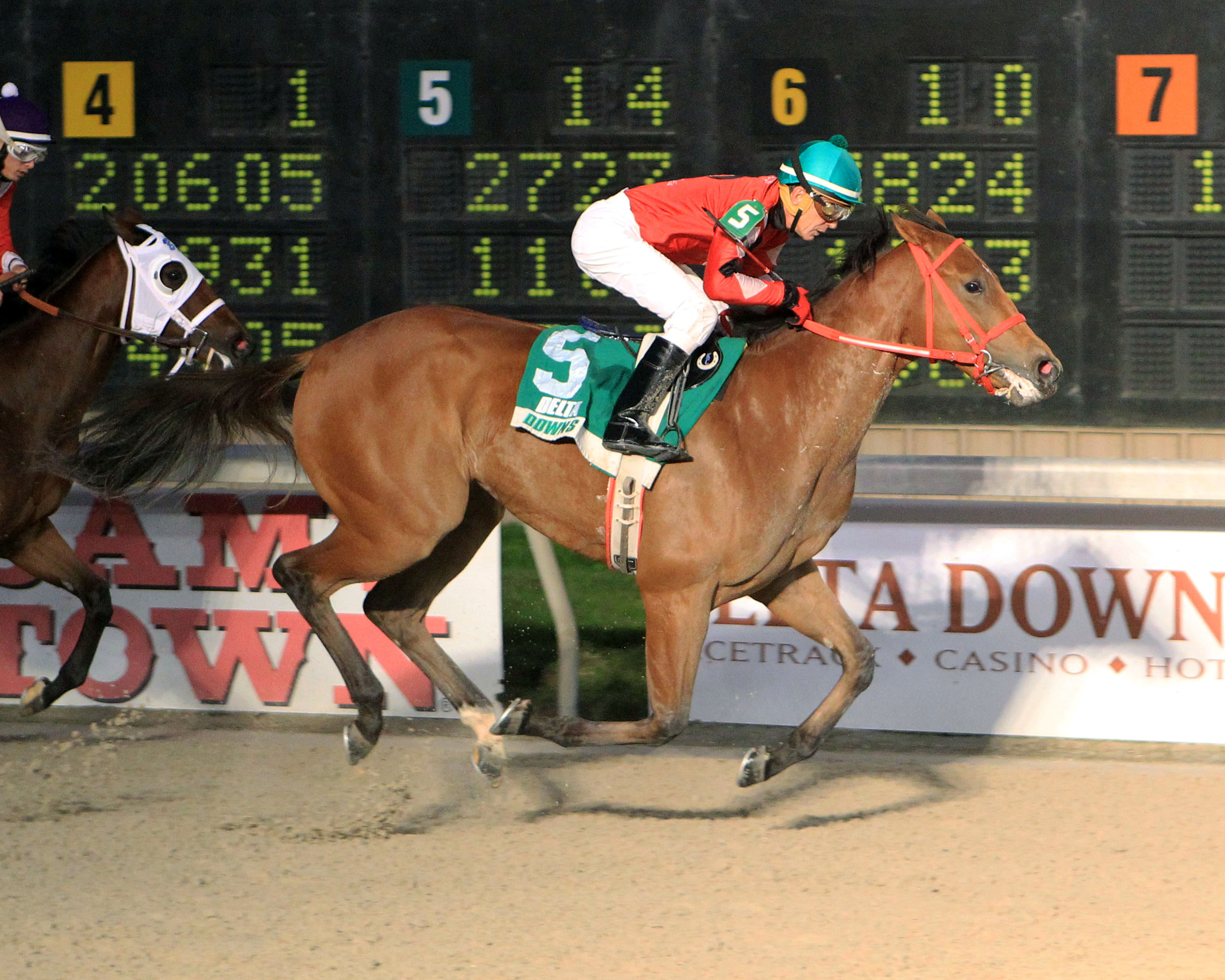 Magic Vow wins the Louisiana Legacy Stakes
