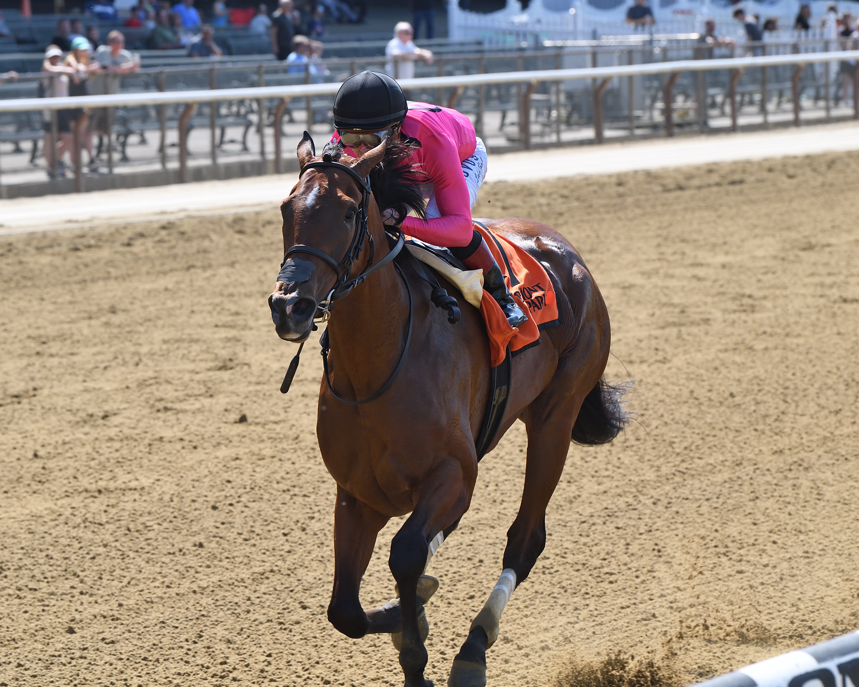 Make Mischief wins the Critical Eye at Belmont on May 30 2022