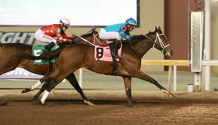 Man in the Can wins his career debut at Remington Park