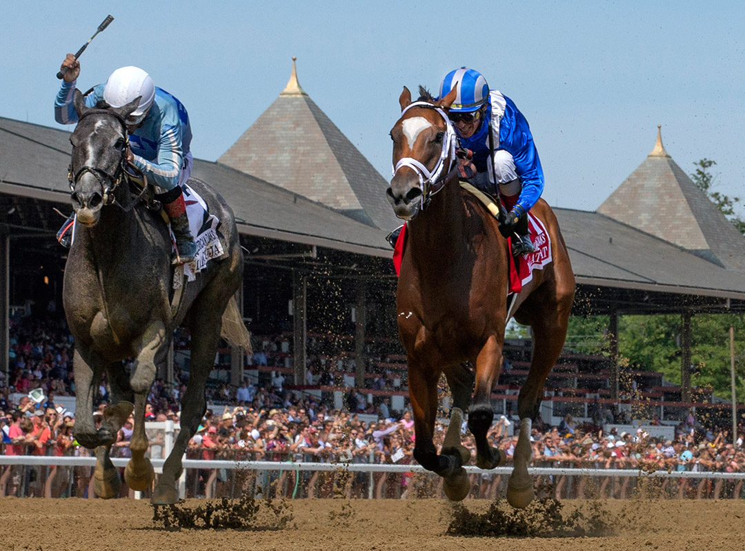 Maracuja (left) beats Malathaat in the 2021 Coaching Club American Oaks at Saratoga