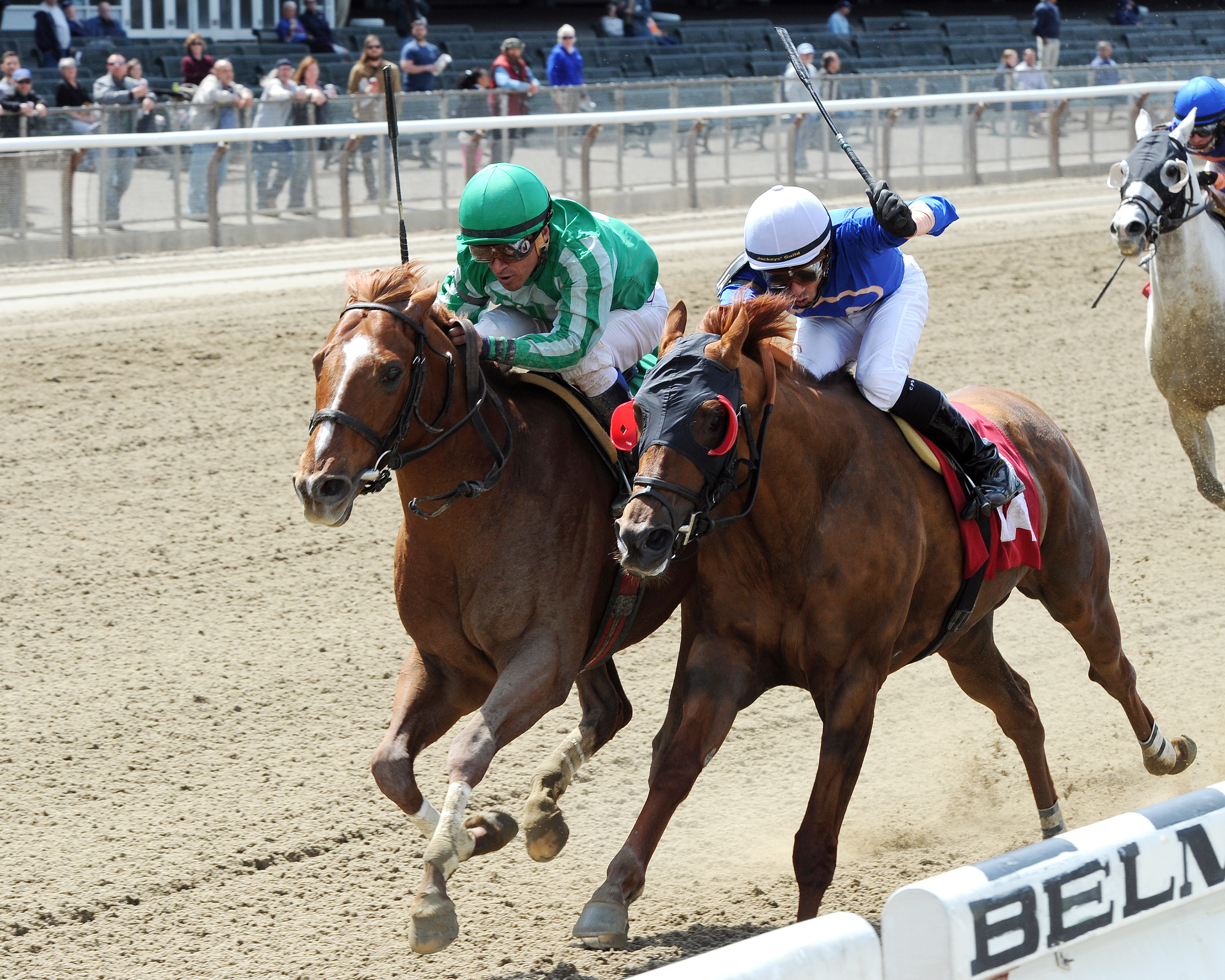 Marriedtothemusic wins the Affirmed Success