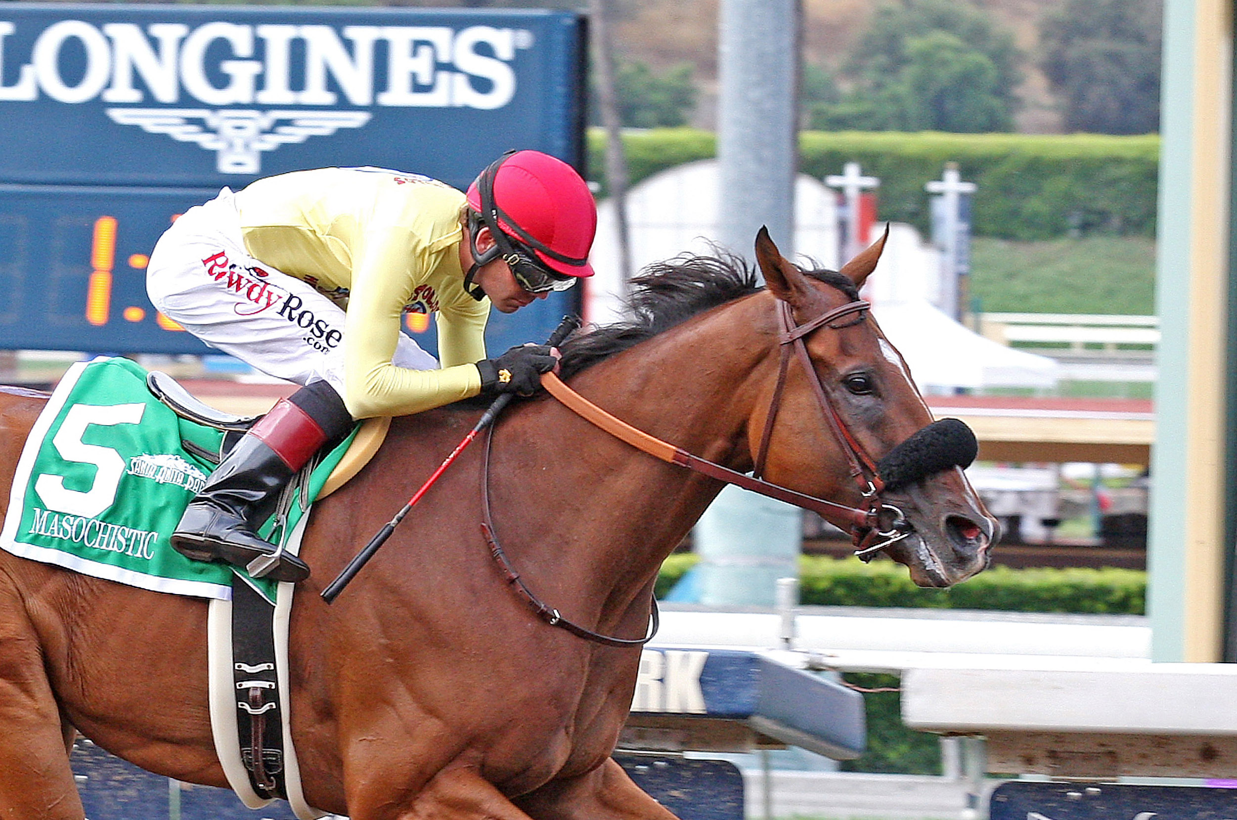 Masochistic wins the Triple Bend Stakes