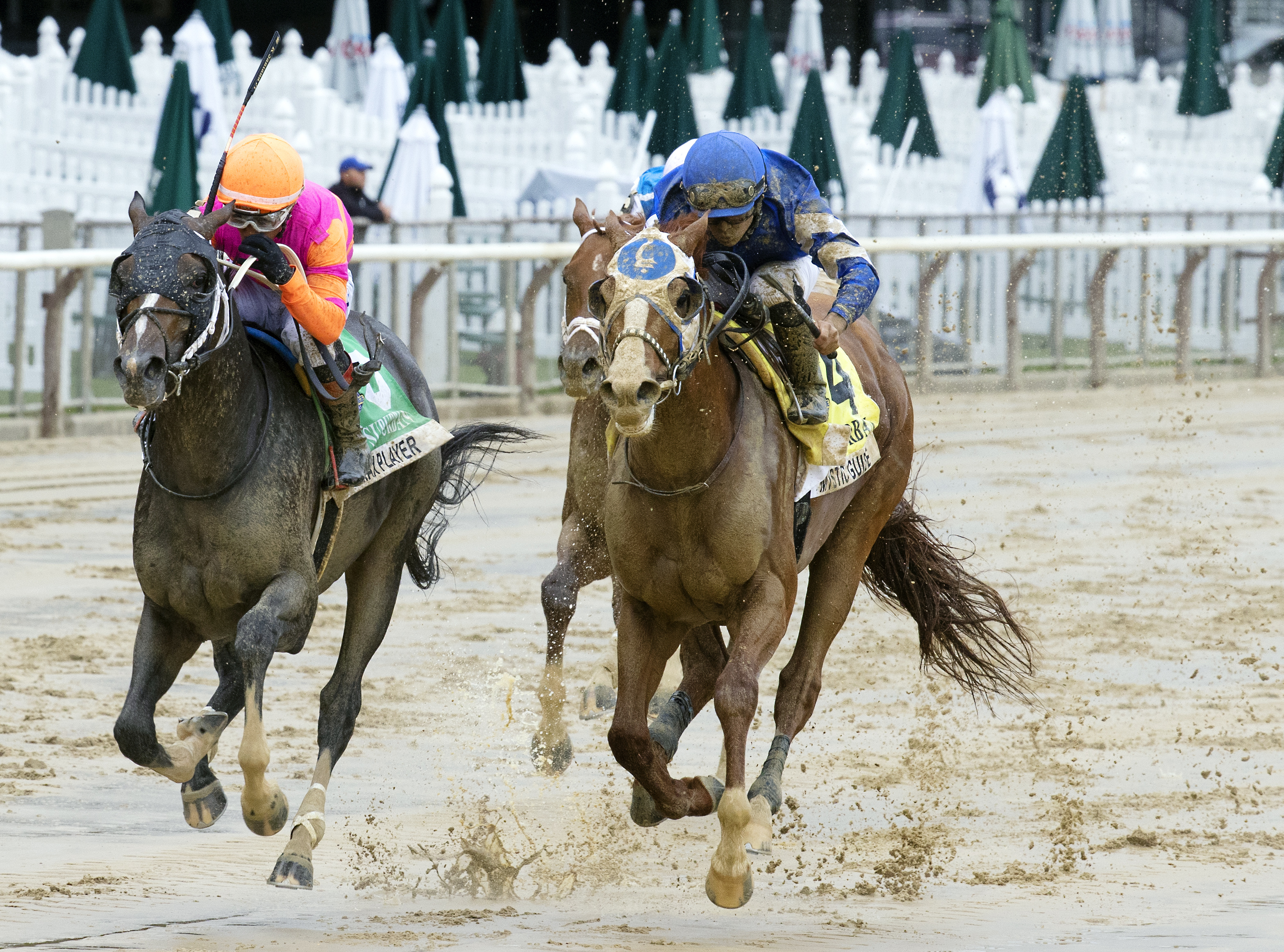 Max Player (left) wins the Suburban 7-3-2021
