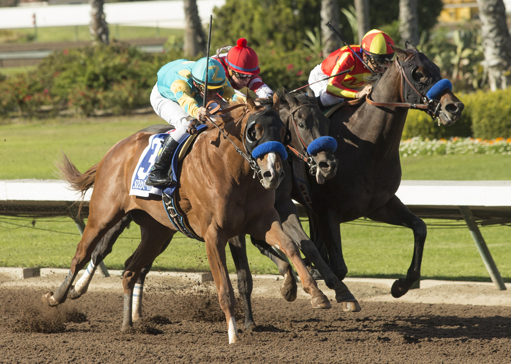 McKinzie wins the 2017 CashCall Futurity