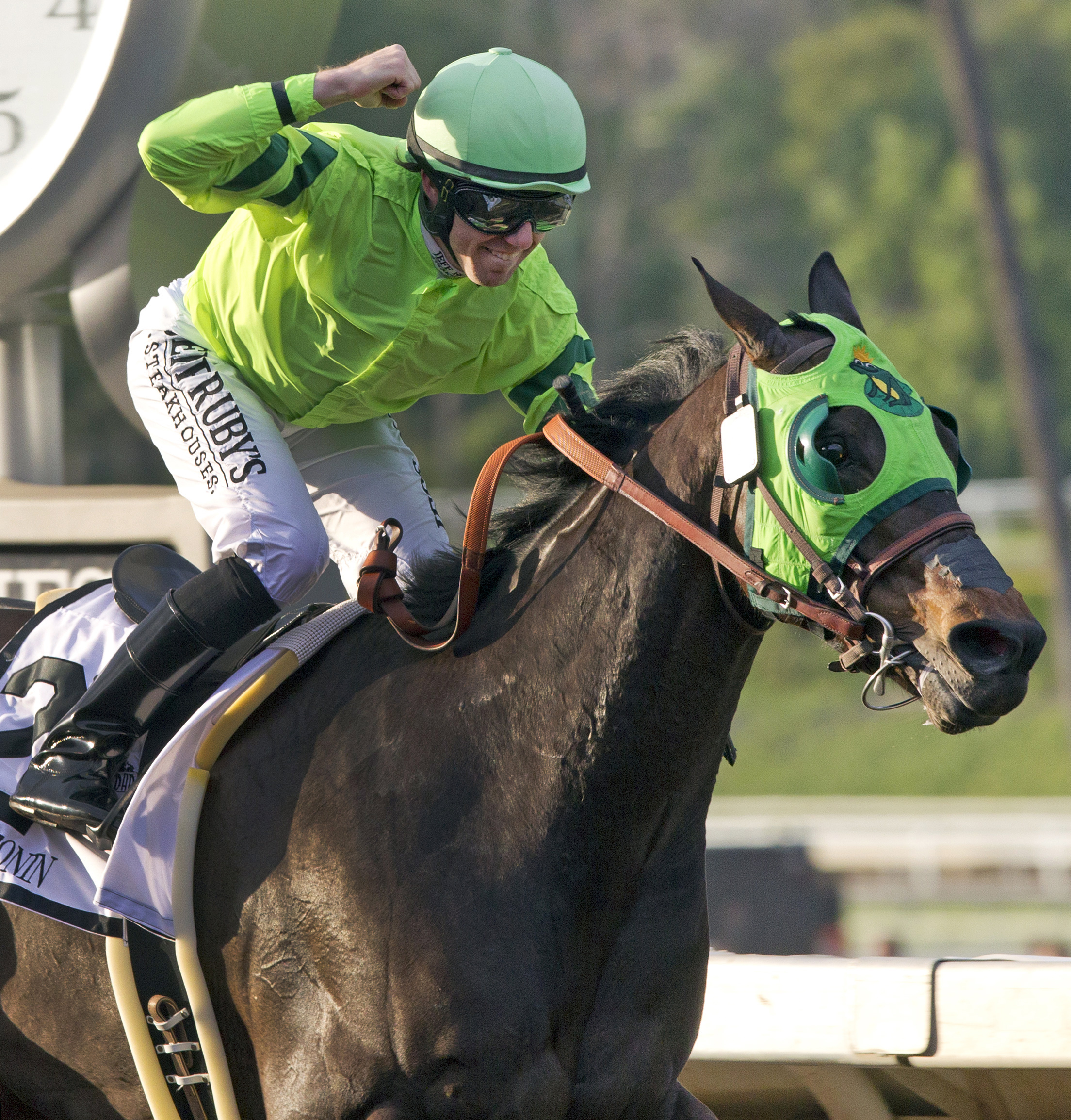 Melatonin wins the Santa Anita Handicap