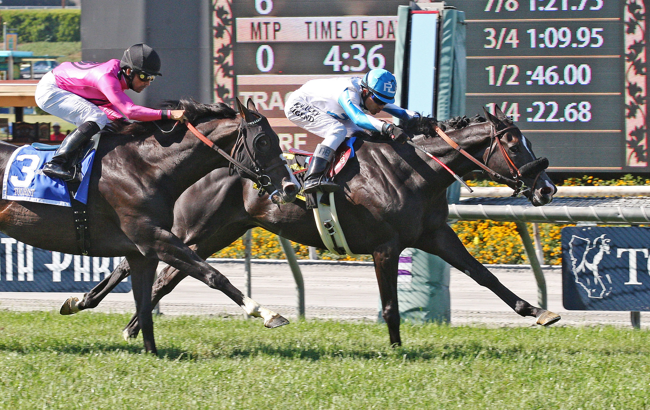 Midnight Storm wins the Shoemaker Mile