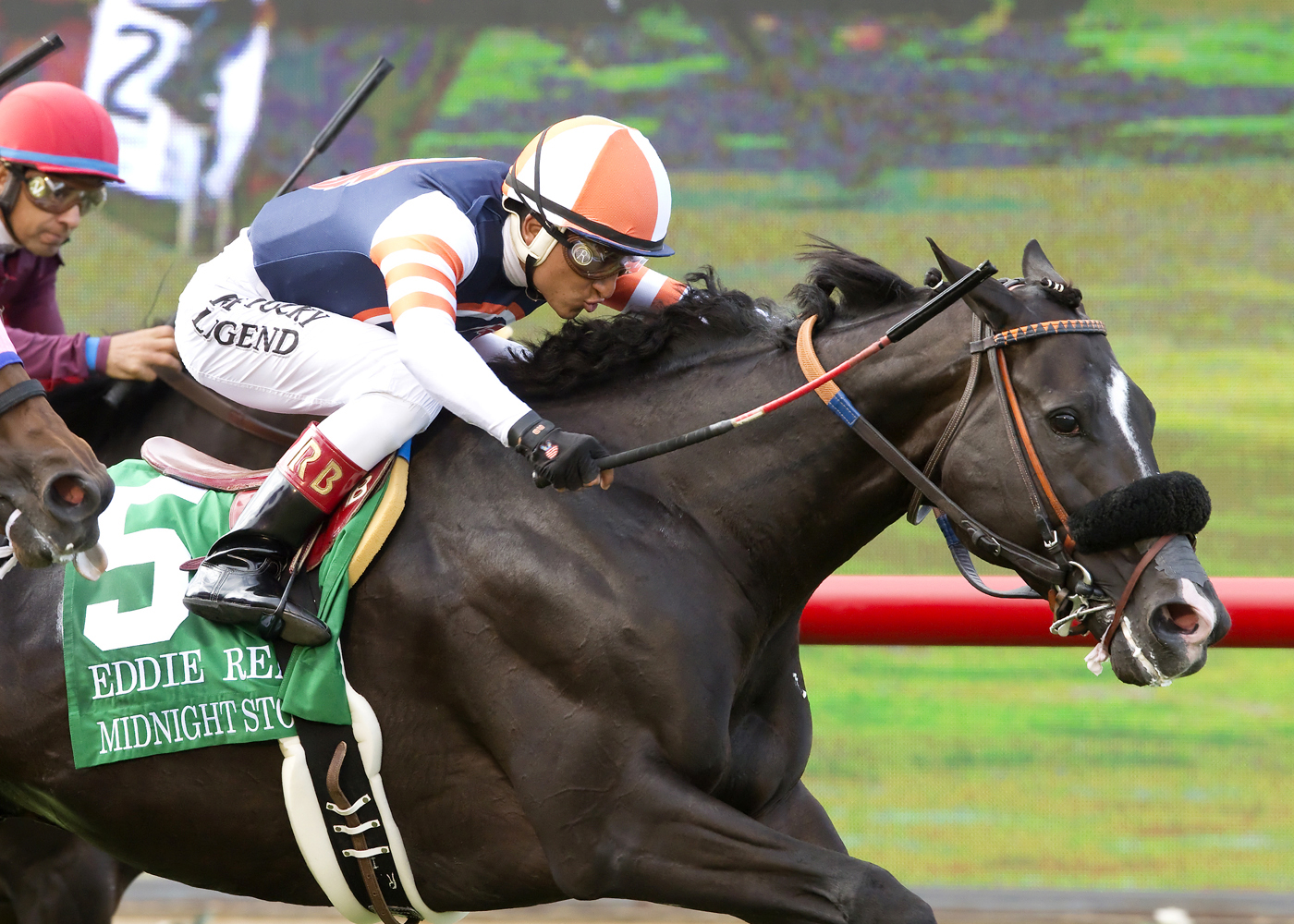 Midnight Storm wins the Eddie Read