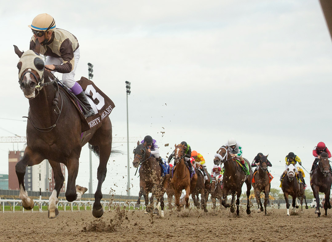 Mighty Heart wins the 2020 Queen's Plate at Woodbine