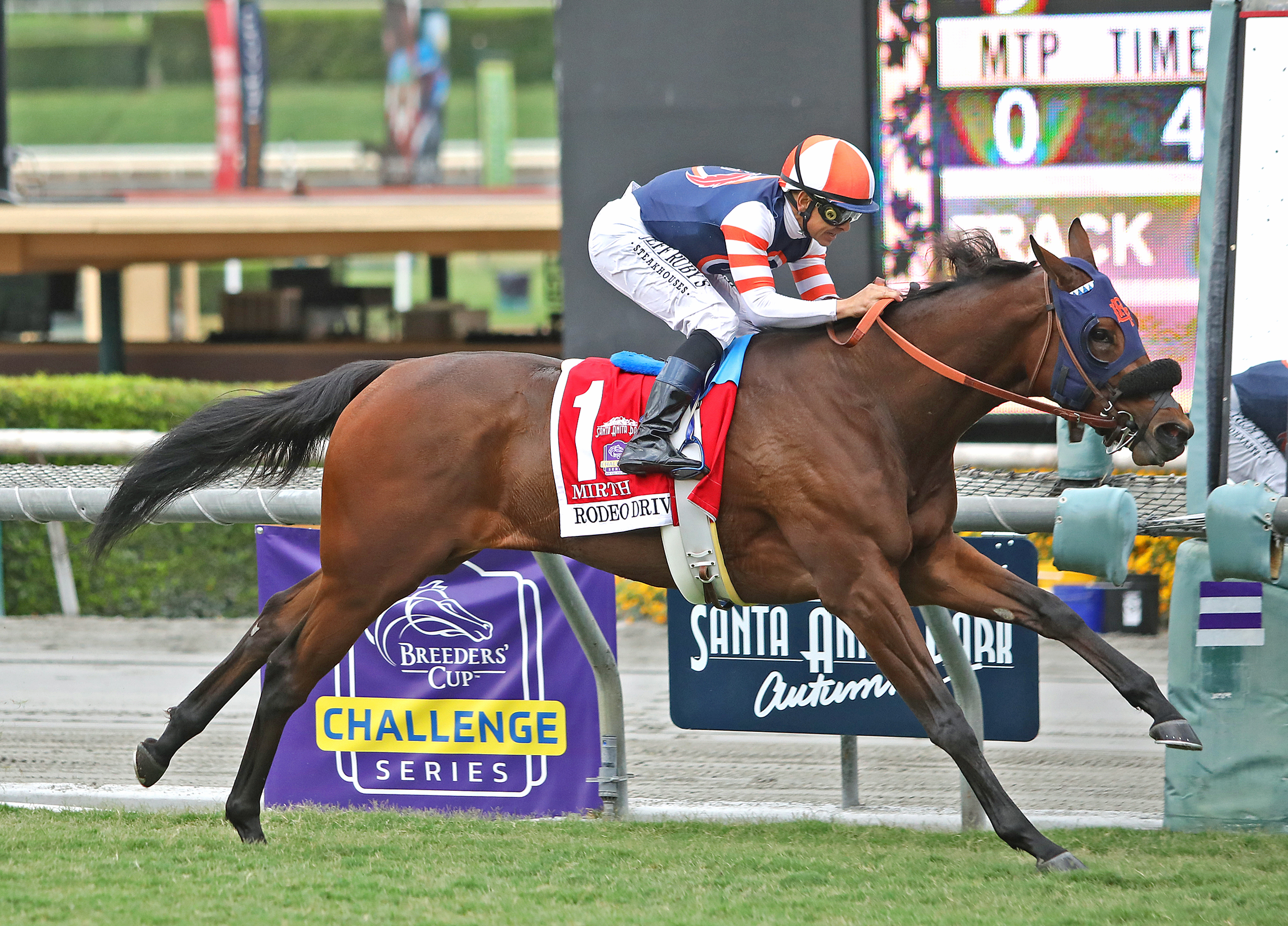 Mirth wins the 2019 Rodeo Drive Stakes
