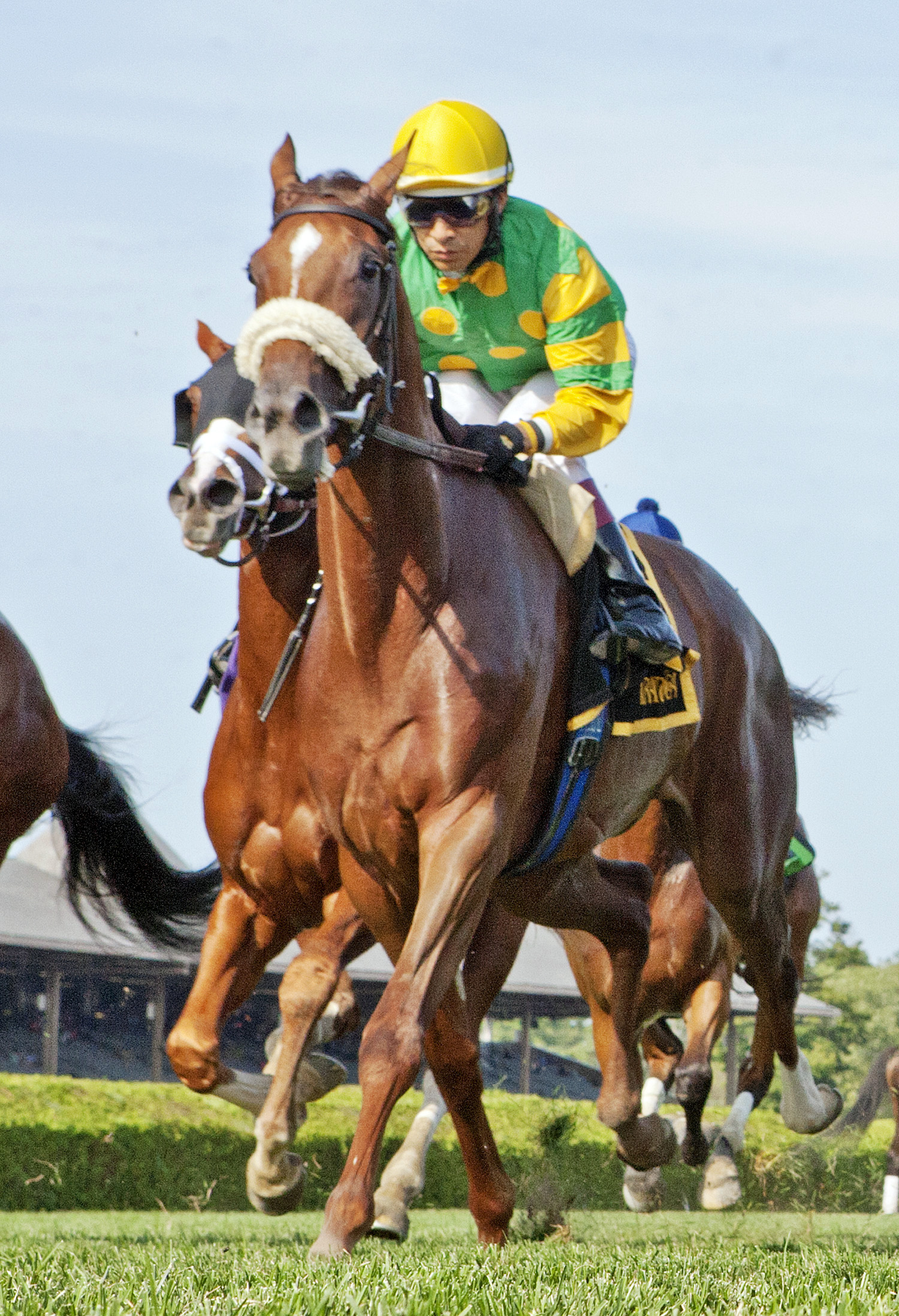 Miss Frost wins the Tenski Stakes