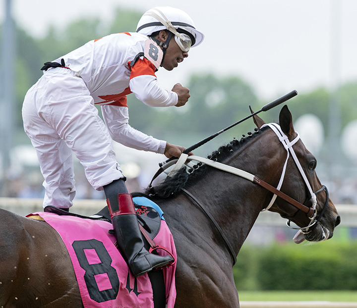 Mitole wins the Churchill Downs Stakes