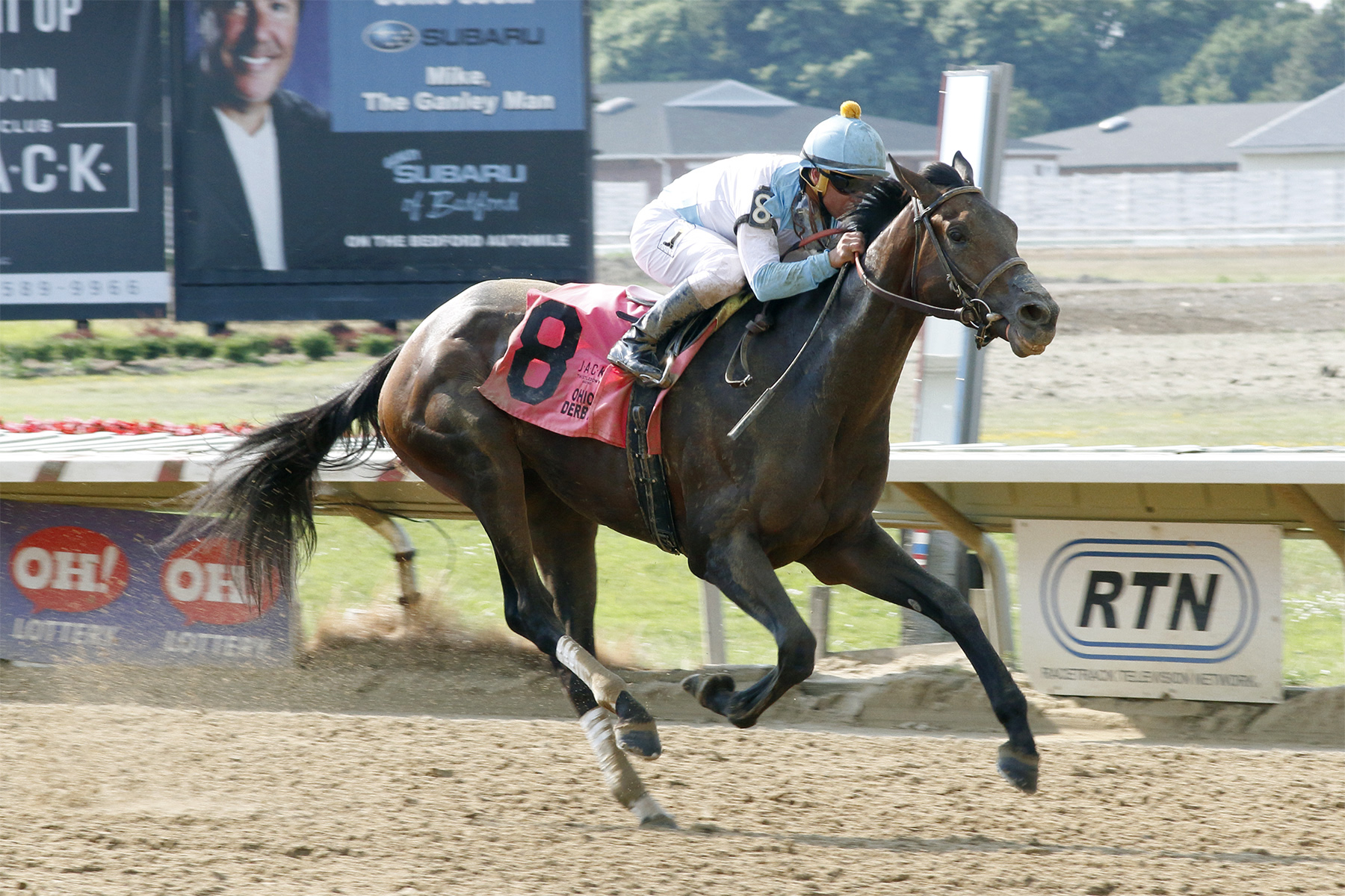 Mo Tom wins the Ohio Derby