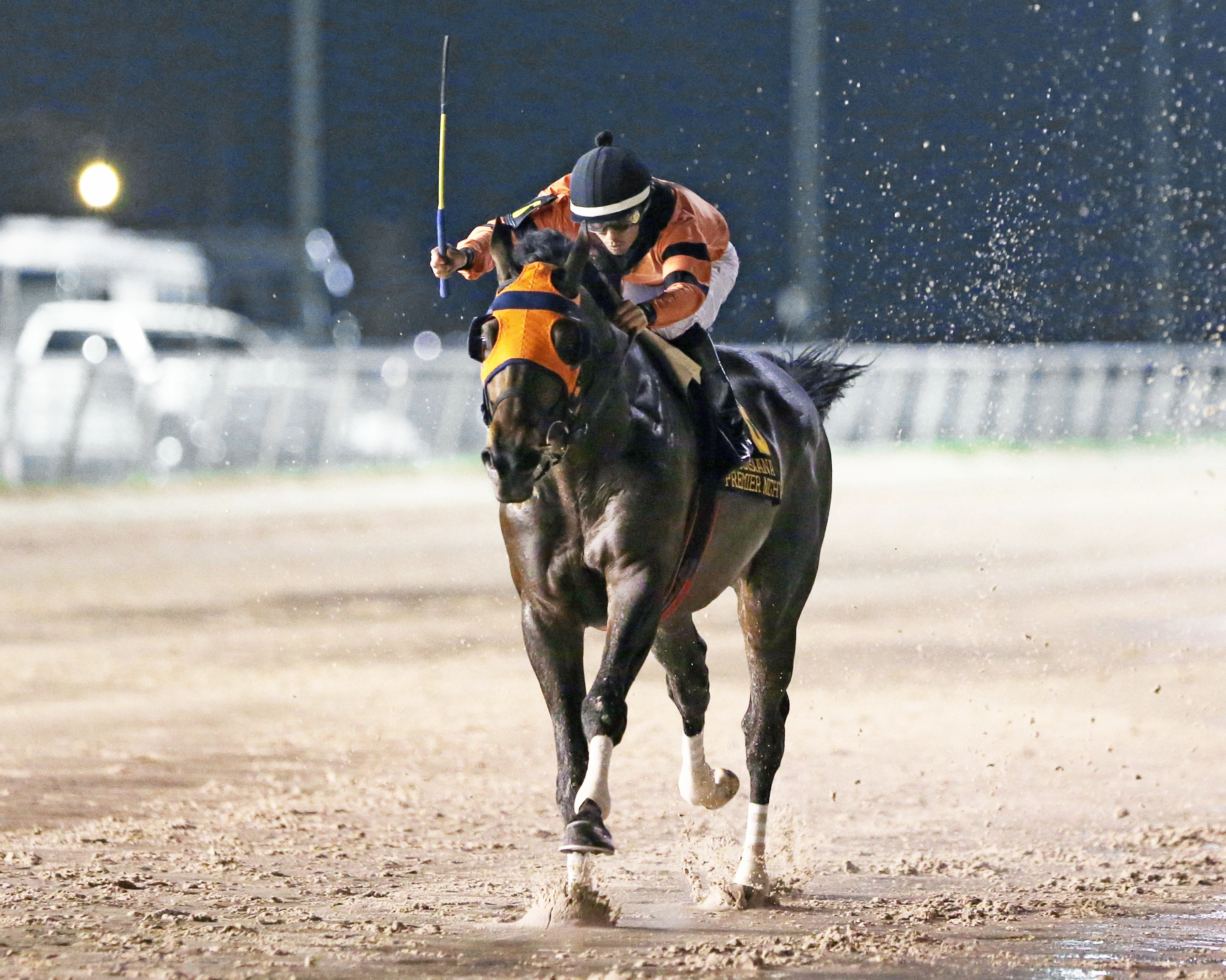 Mobile Bay wins the Louisiana Premier Night Championship