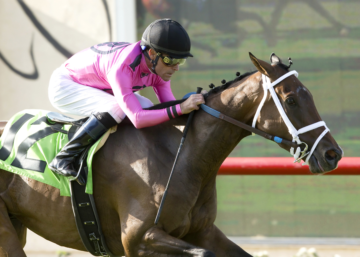 Monster Bea wins the Oceanside Stakes