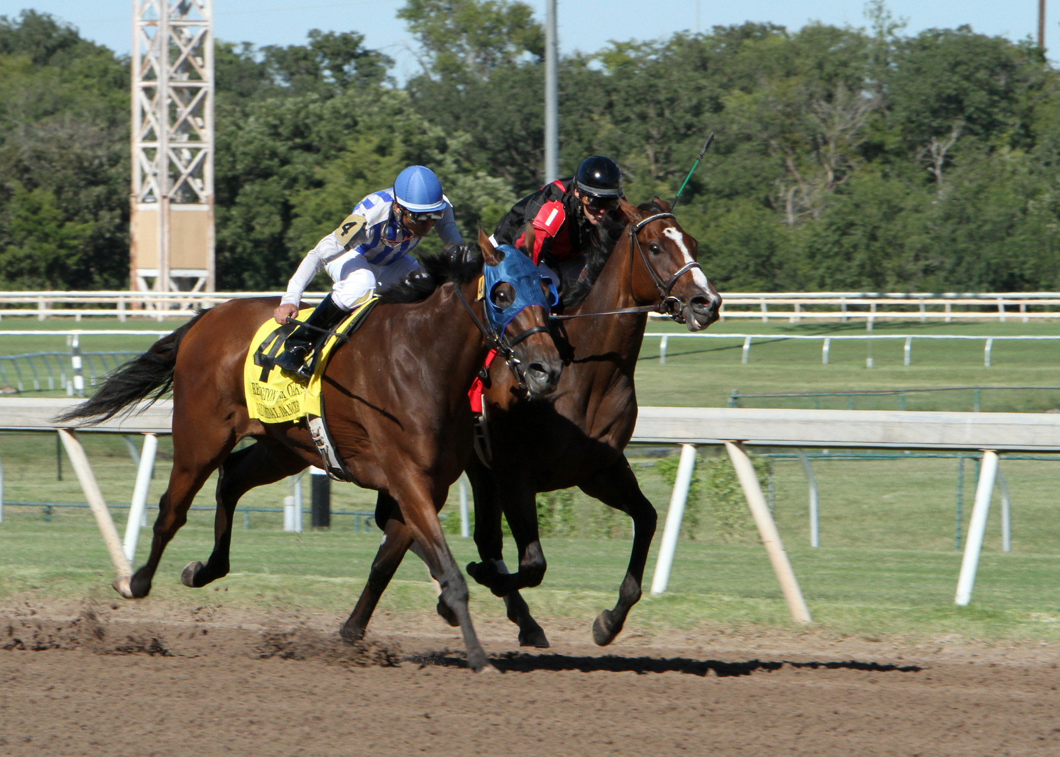 Montana Native wins the Remington Park Oaks
