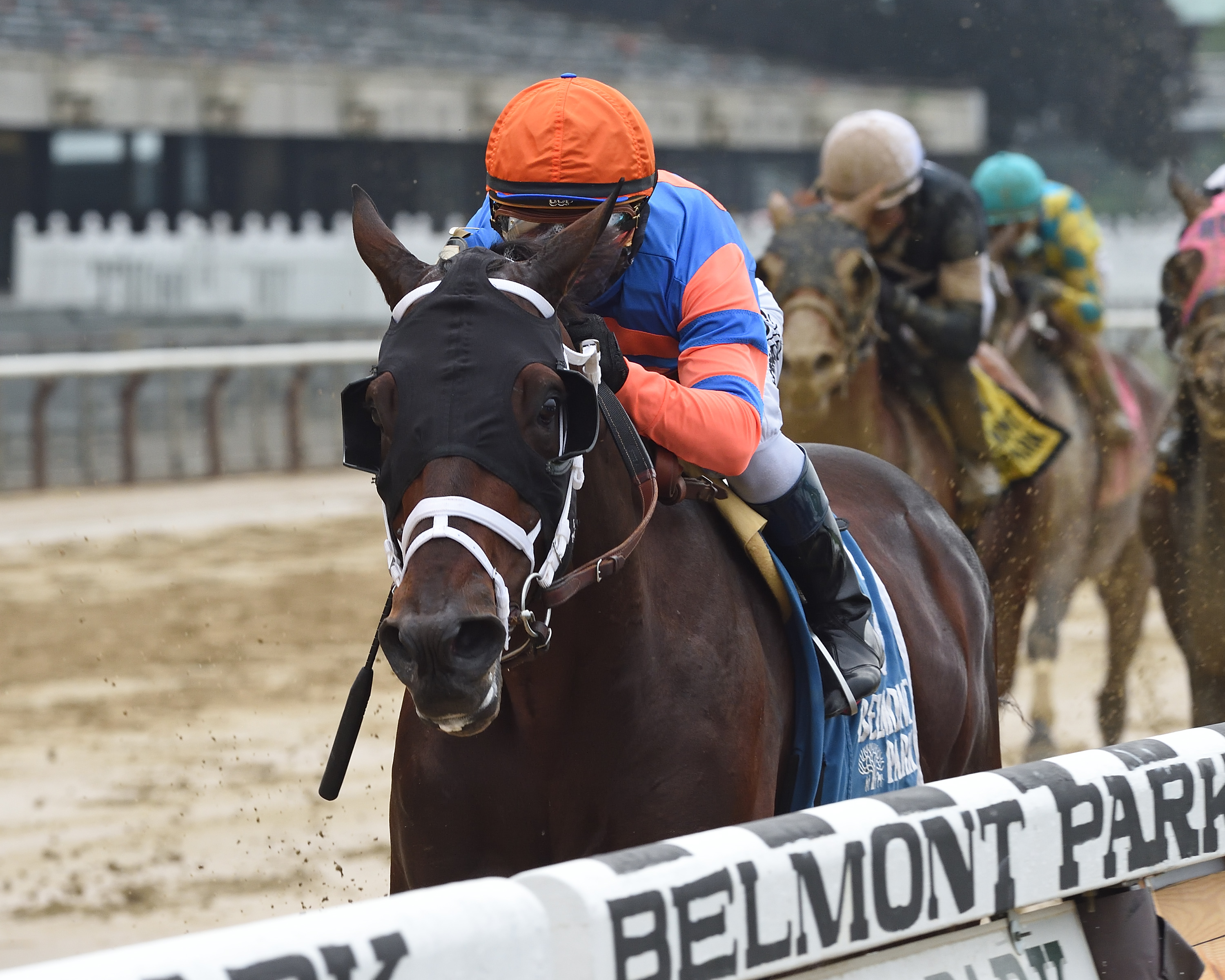 Moretti wins the Flat Out Stakes 6-11-20