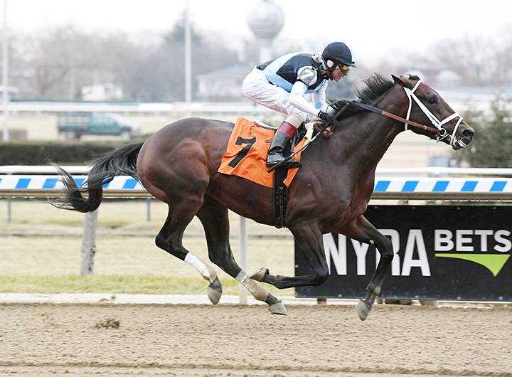 Moretti wins a Dec. 20 maiden race